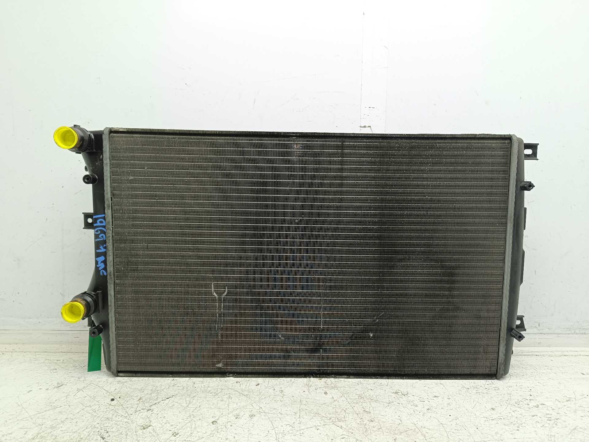 Recambio de radiador agua para volkswagen passat berlina (3c2) advance referencia OEM IAM 1K0121253AA 872272S 