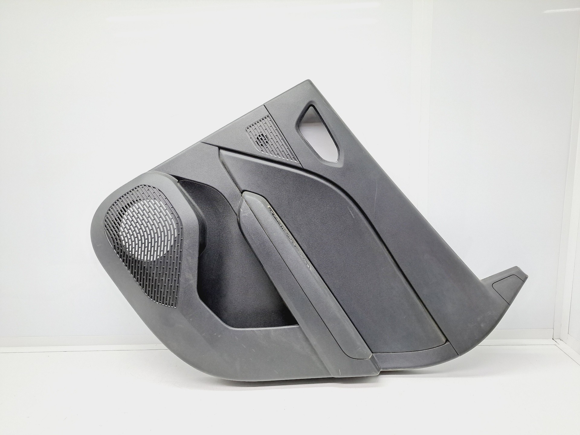 Recambio de guarnecido puerta trasera derecha para renault captur ii intens referencia OEM IAM 829008155R  