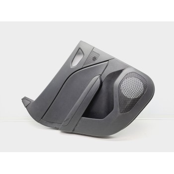 GUARNECIDO PUERTA TRASERA IZQUIERDA 829016176R 