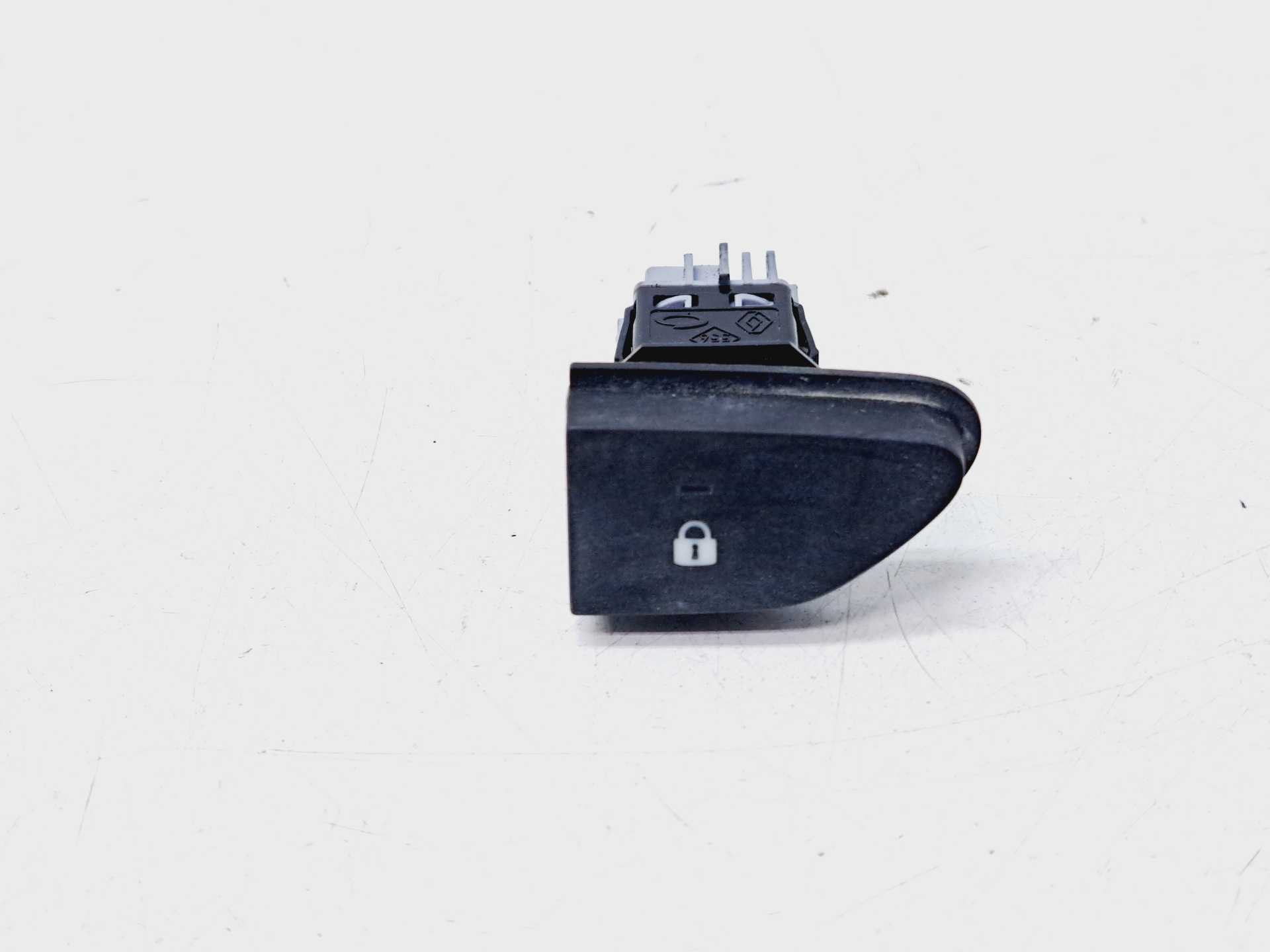 Recambio de mando cierre centralizado para renault captur 1.5 dci diesel fap referencia OEM IAM 252103678R  
