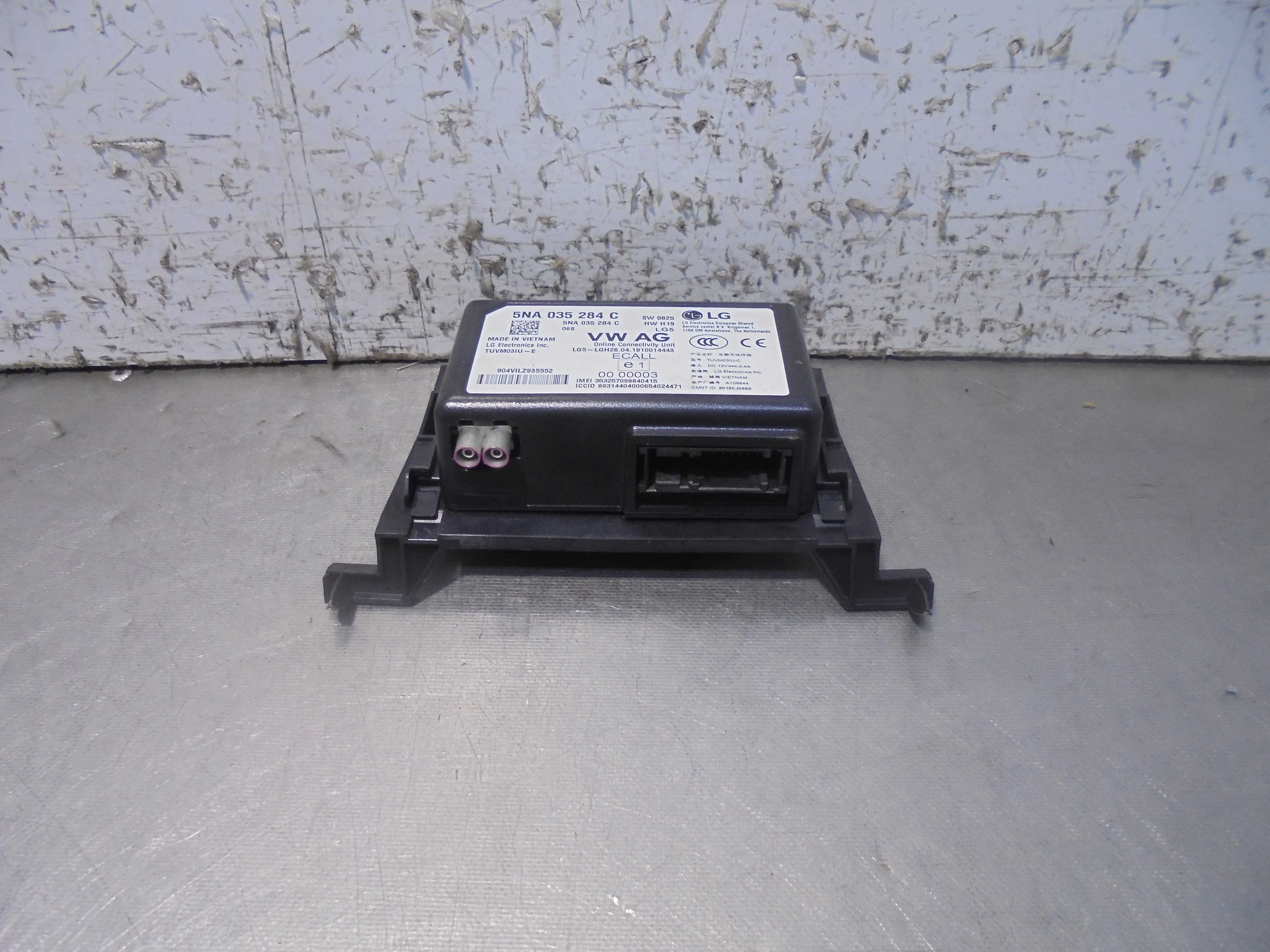 Recambio de modulo electronico para volkswagen t-cross advance referencia OEM IAM 5NA035284C LG 