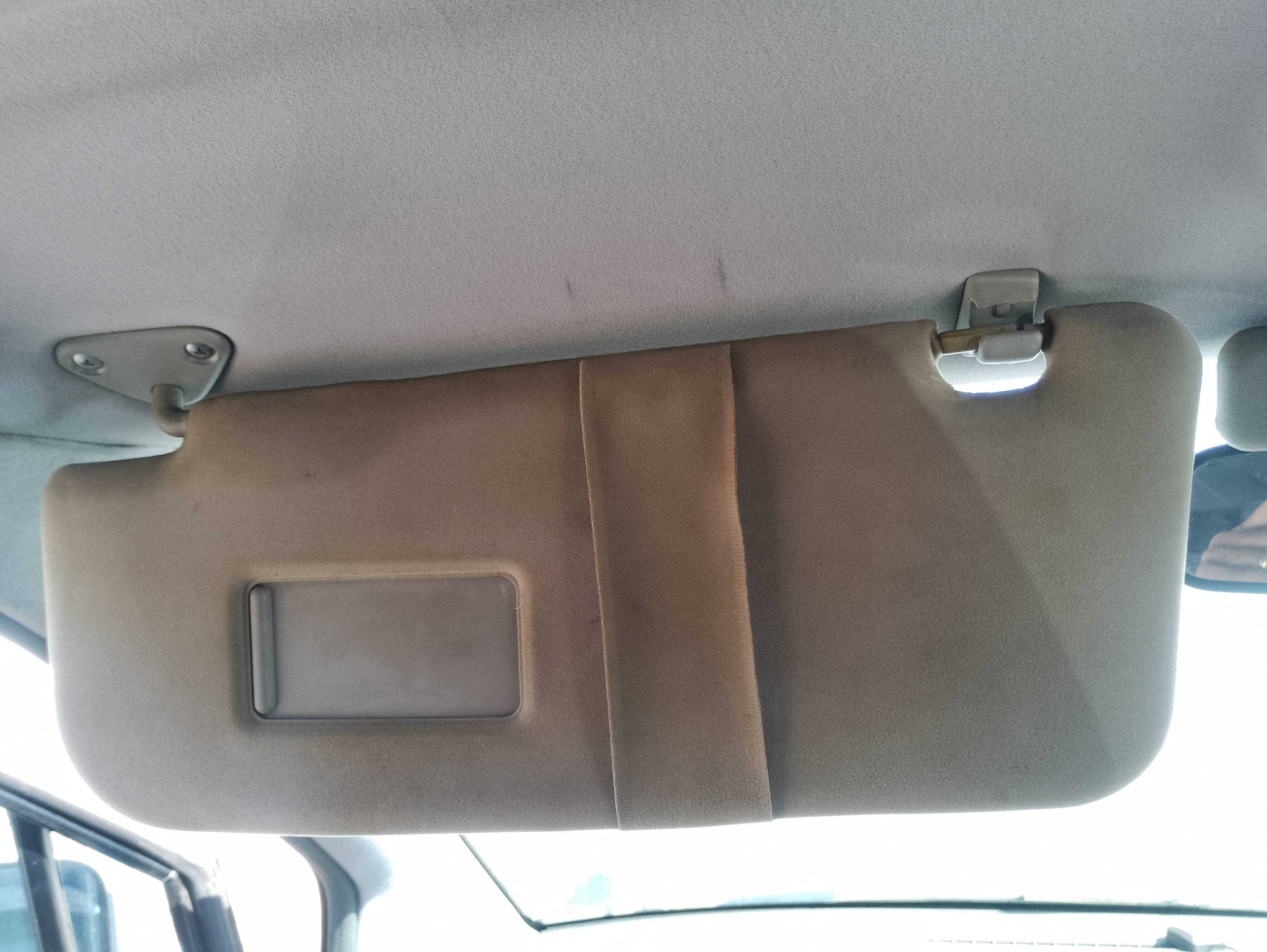 Recambio de parasol izquierdo para mitsubishi space wagon (n80/n90) 2.4 gdi cat referencia OEM IAM   