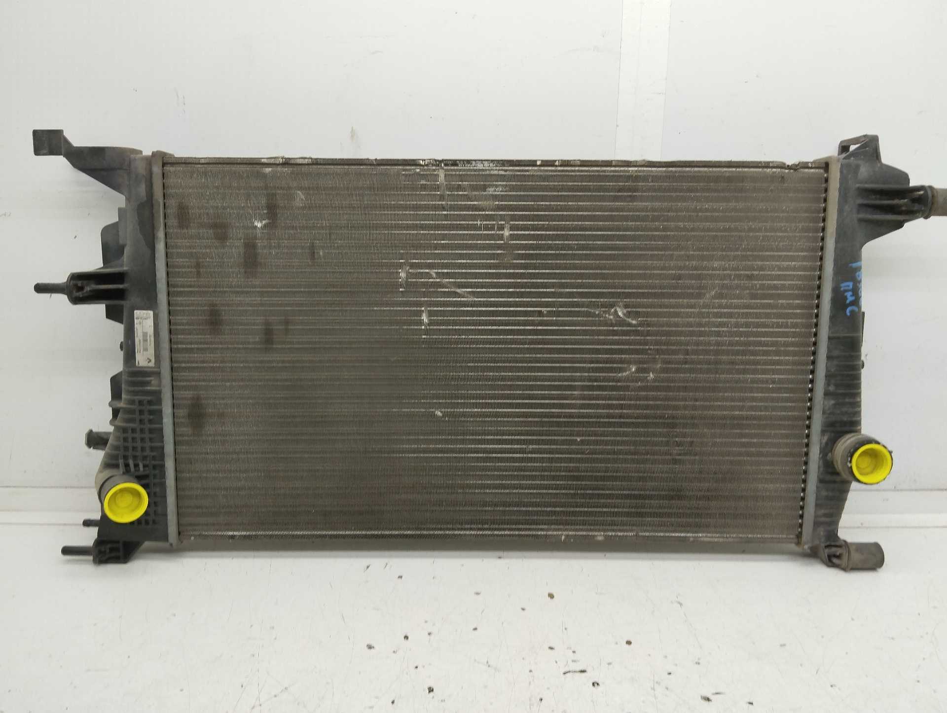 Recambio de radiador agua para renault megane iii berlina 5 p business referencia OEM IAM 214105378R T912387 VALEO