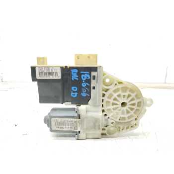 MOTOR ELEVALUNAS DELANTERO DERECHO 9681574880 984940100 7746005100