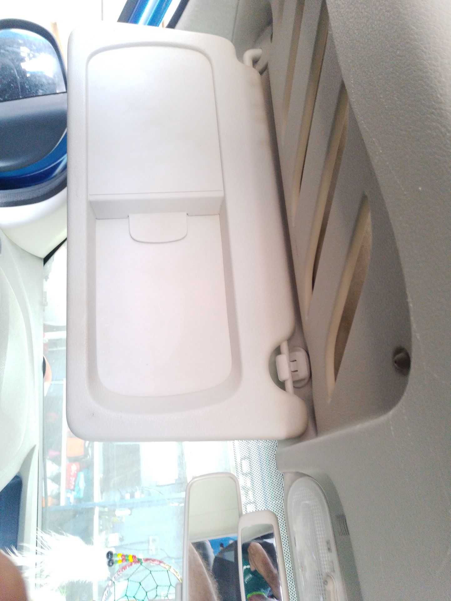 Recambio de parasol izquierdo para dacia dokker monospace (ke_) 1.5 blue dci 95 (kejl) referencia OEM IAM 964013217R  