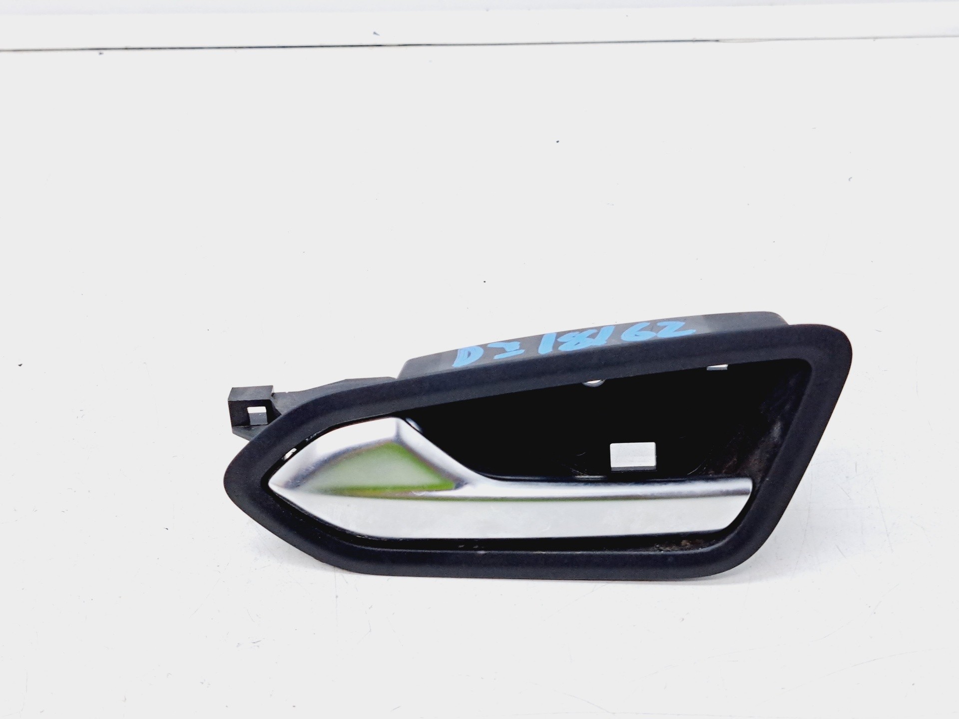Recambio de maneta interior delantera izquierda para renault captur ii intens referencia OEM IAM 806714209R  