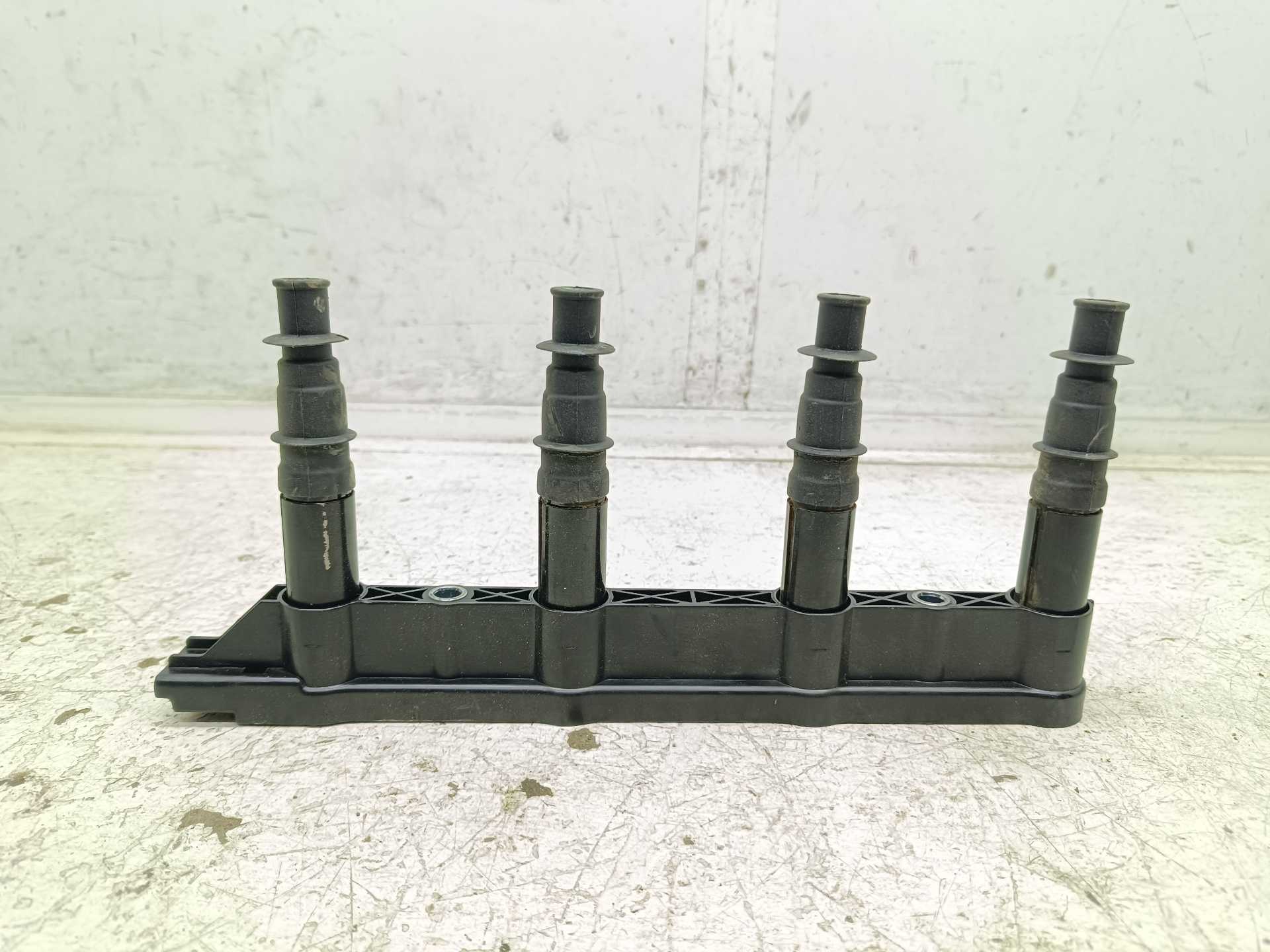 Recambio de bobina encendido para citroën c4 berlina sx referencia OEM IAM U6021  