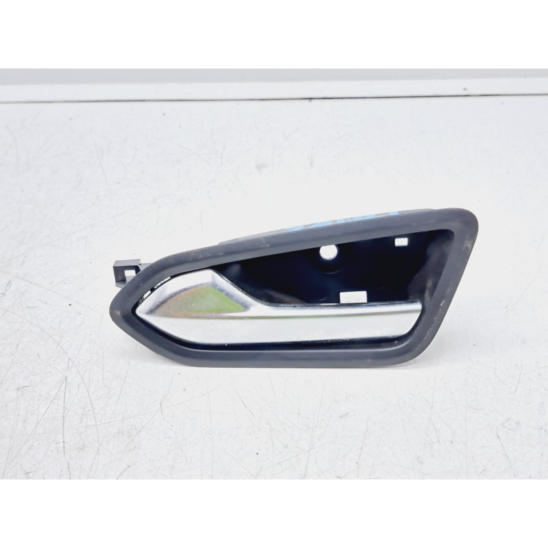 Recambio de maneta interior trasera izquierda para renault captur ii intens referencia OEM IAM 806714209R  