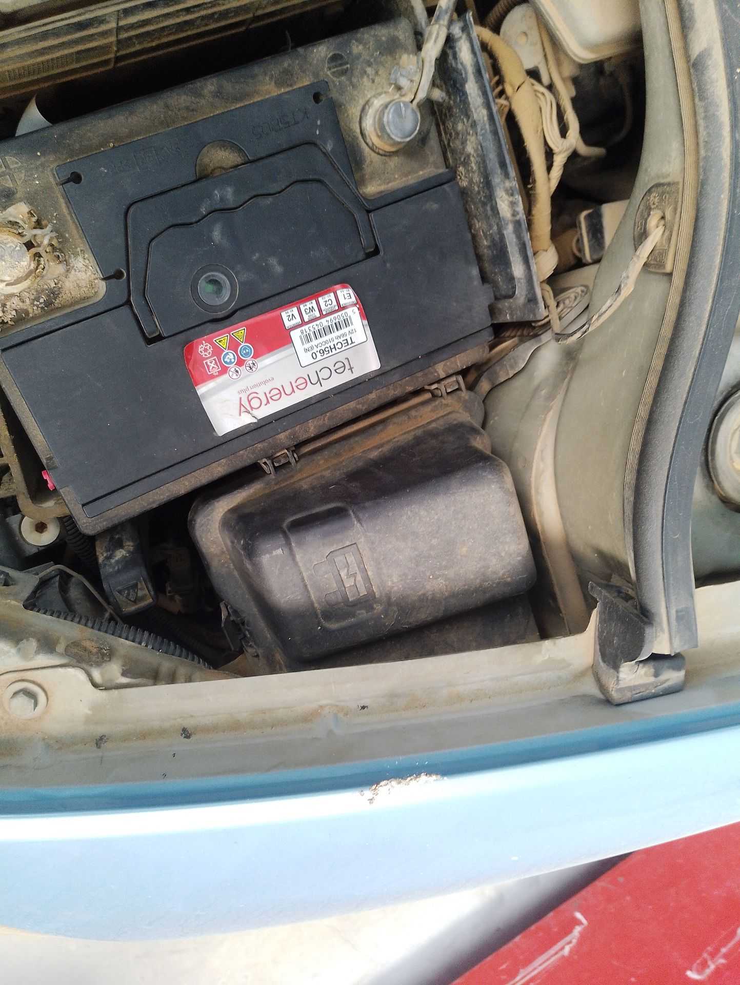 Recambio de caja reles / fusibles para citroën c3 i (fc_, fn_) 1.4 hdi referencia OEM IAM   