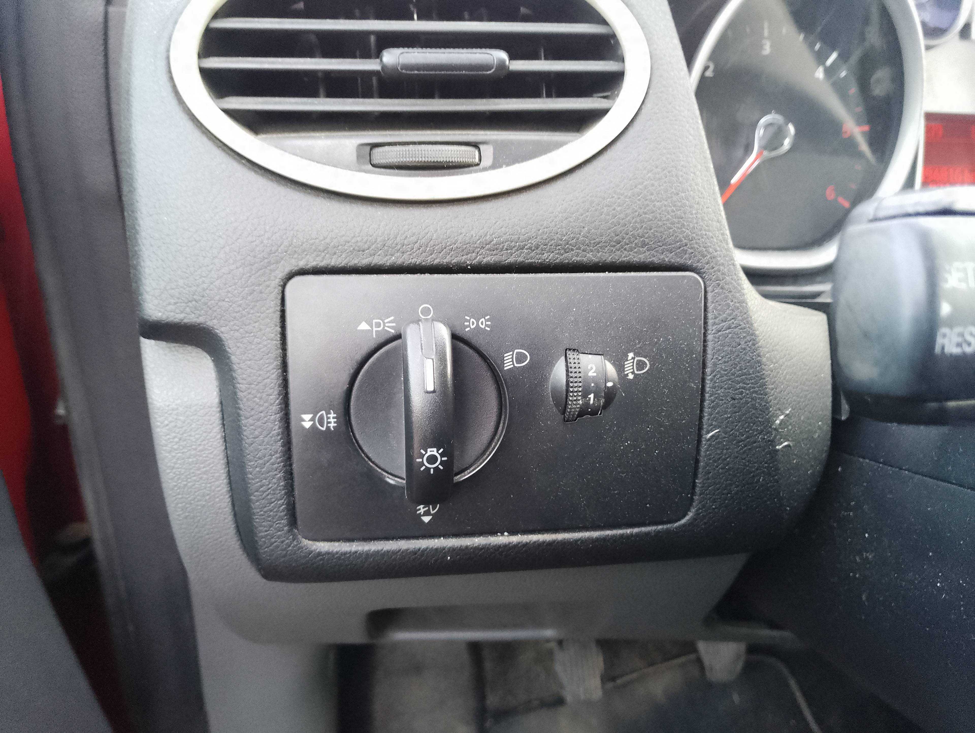 Recambio de mando luces para ford focus berlina (cap) ambiente (d) referencia OEM IAM   