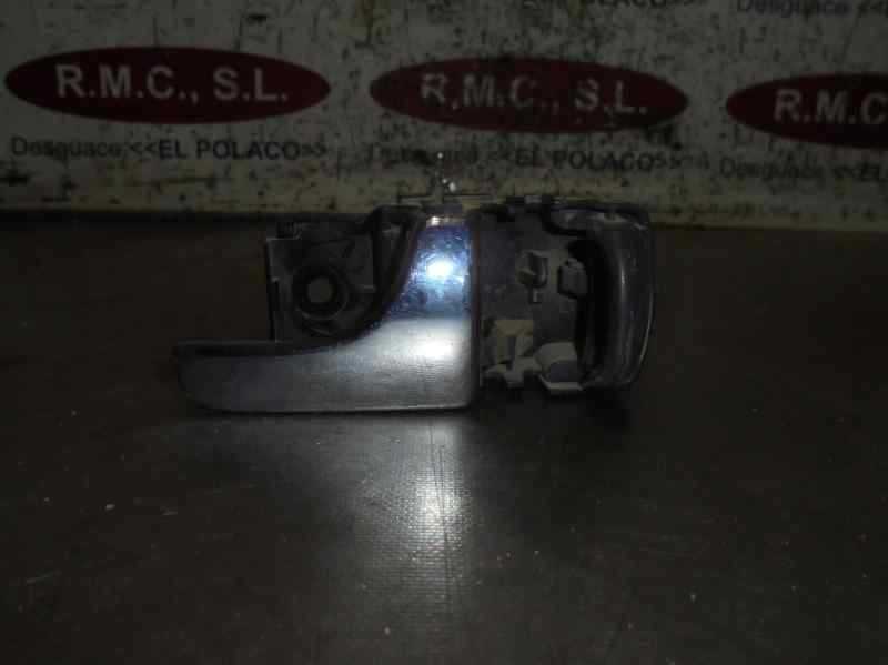 Recambio de maneta interior trasera derecha para nissan terrano/terrano.ii (r20) aventura referencia OEM IAM   