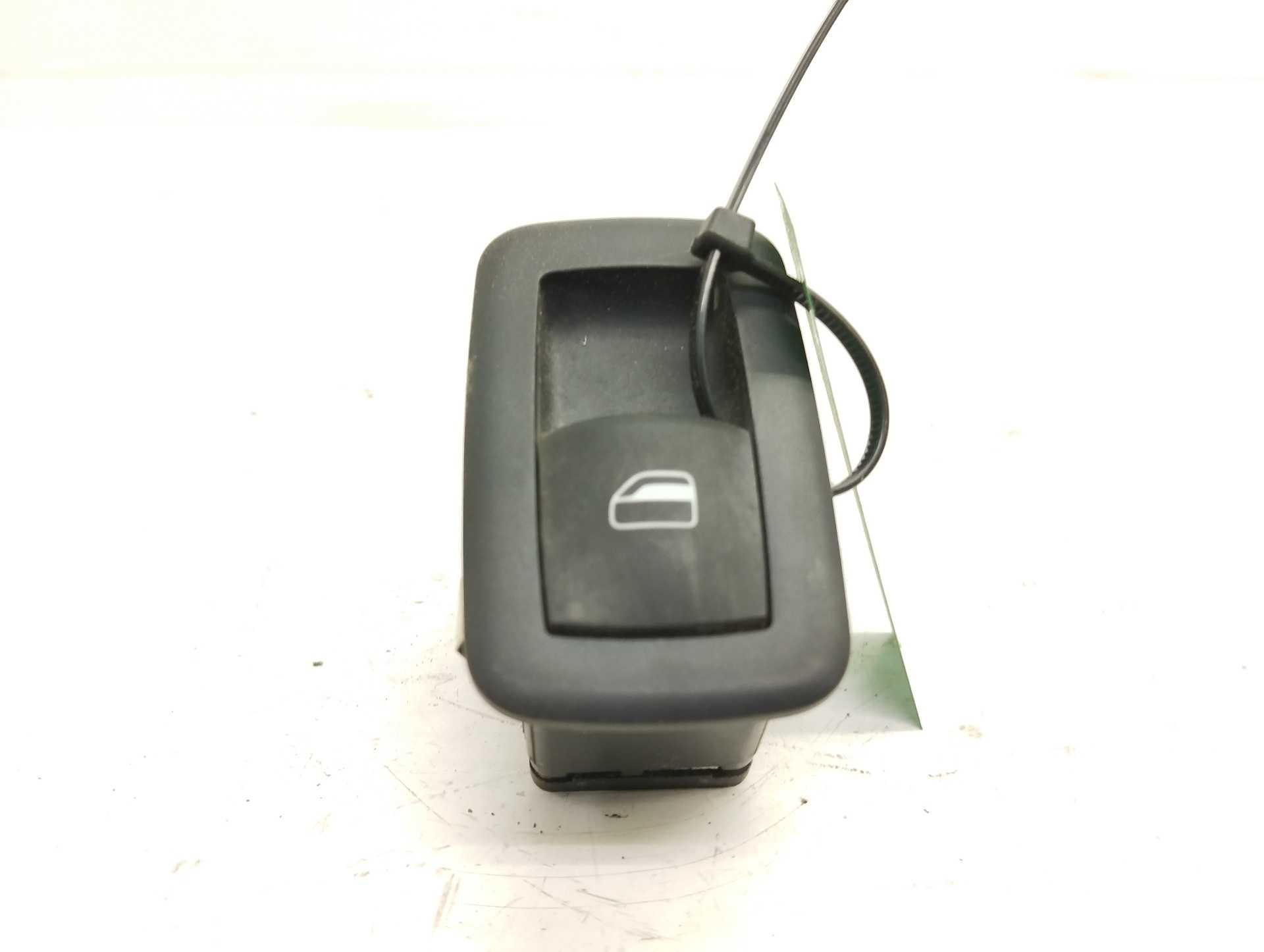 Recambio de mando elevalunas trasero derecho para dodge nitro 2.8 crd referencia OEM IAM 04602531AE 10003138 