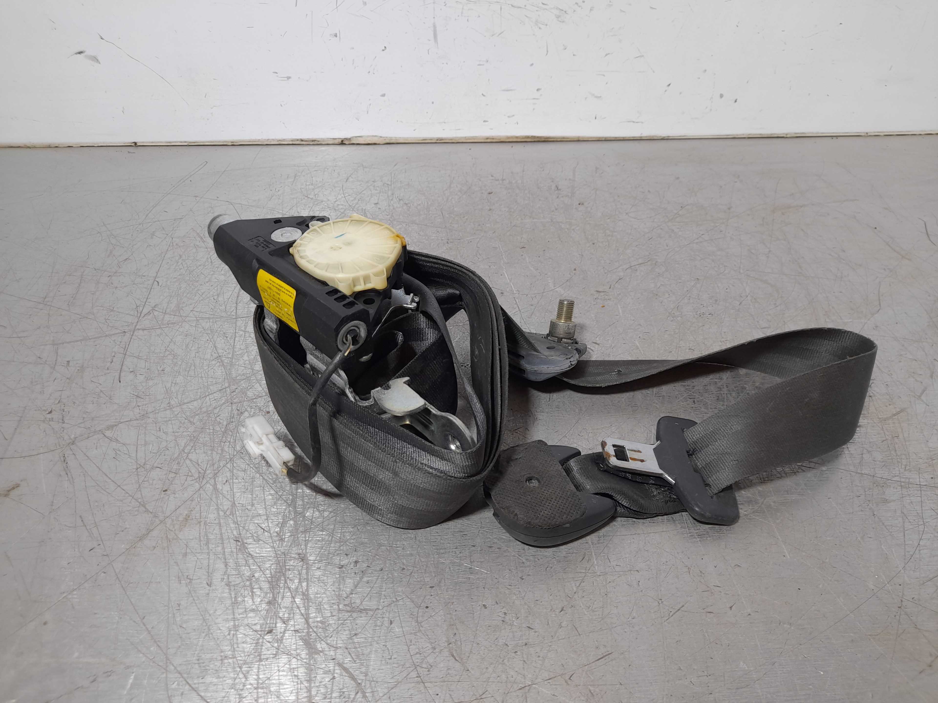 Recambio de cinturon seguridad delantero izquierdo para renault clio grandtour authentique referencia OEM IAM  8200751503 