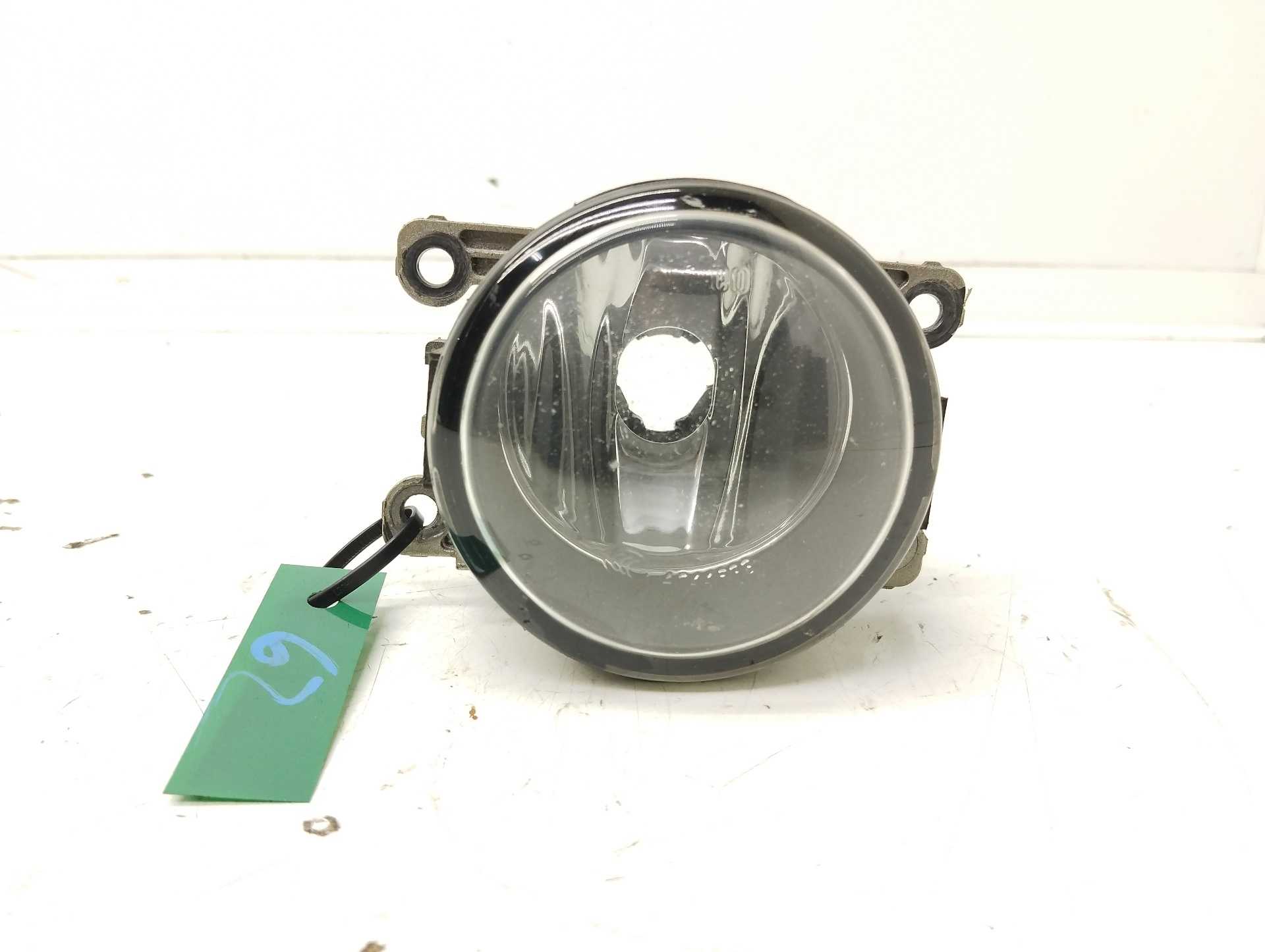 Recambio de faro antiniebla derecho para citroën c4 berlina cool referencia OEM IAM 9650001680 89204712 