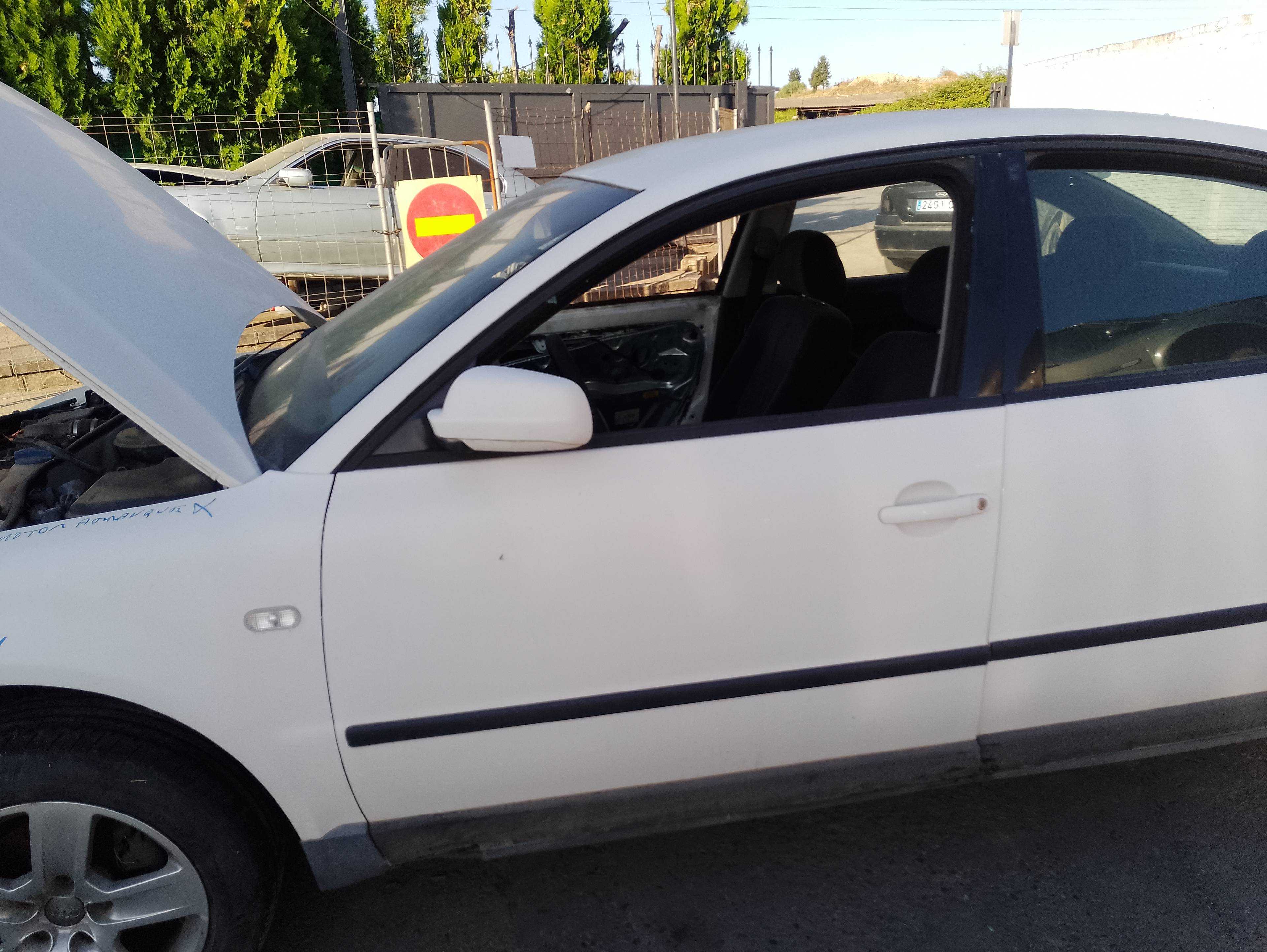 Recambio de puerta delantera izquierda para volkswagen passat berlina (3a2) cl referencia OEM IAM   