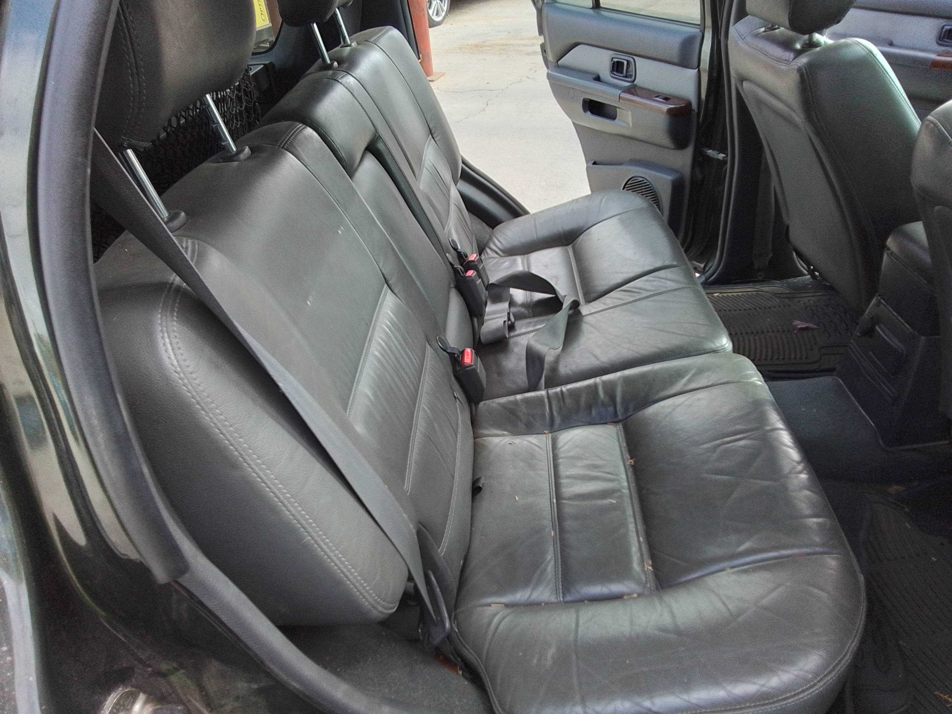 Recambio de asientos traseros para nissan pathfinder (r50) 3.3 v6 automático referencia OEM IAM   
