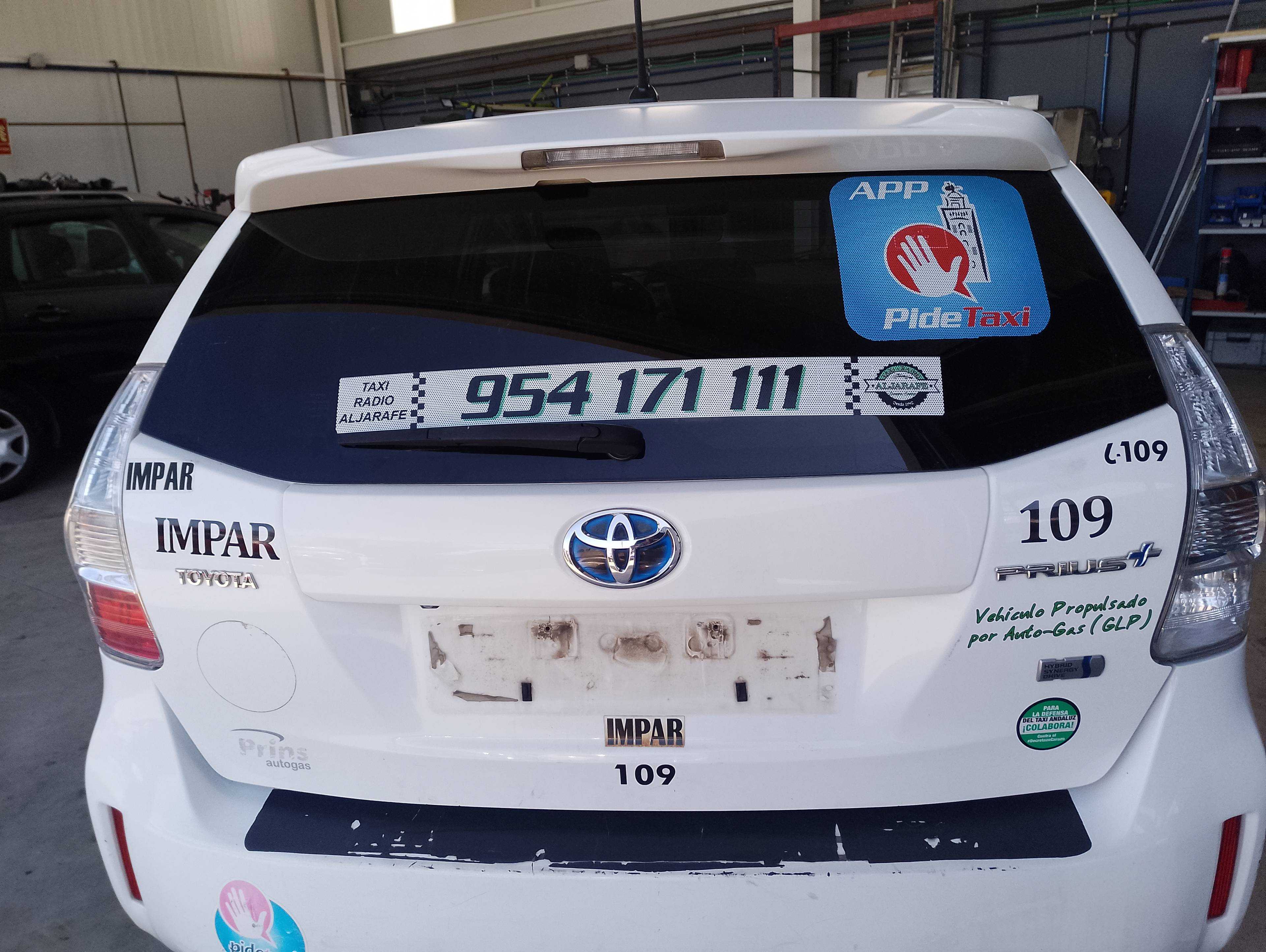 Recambio de porton trasero para toyota prius+ basis referencia OEM IAM   