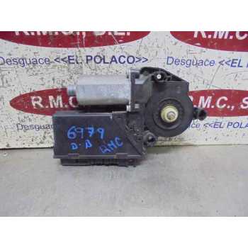 MOTOR ELEVALUNAS DELANTERO DERECHO 8E1959802G 