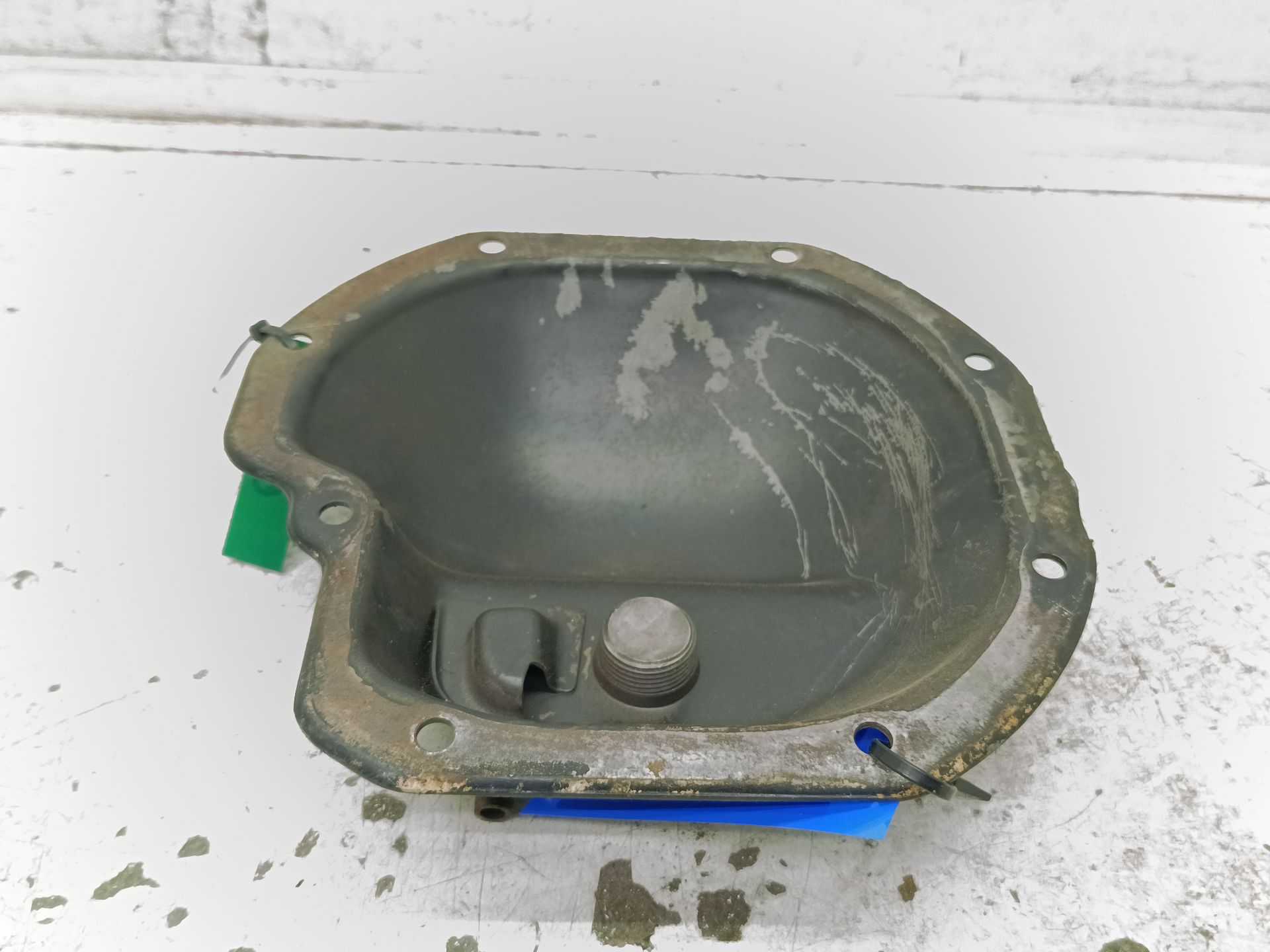 Recambio de carter para nissan patrol (k/w160) familiar (w160) referencia OEM IAM 38350G9501  