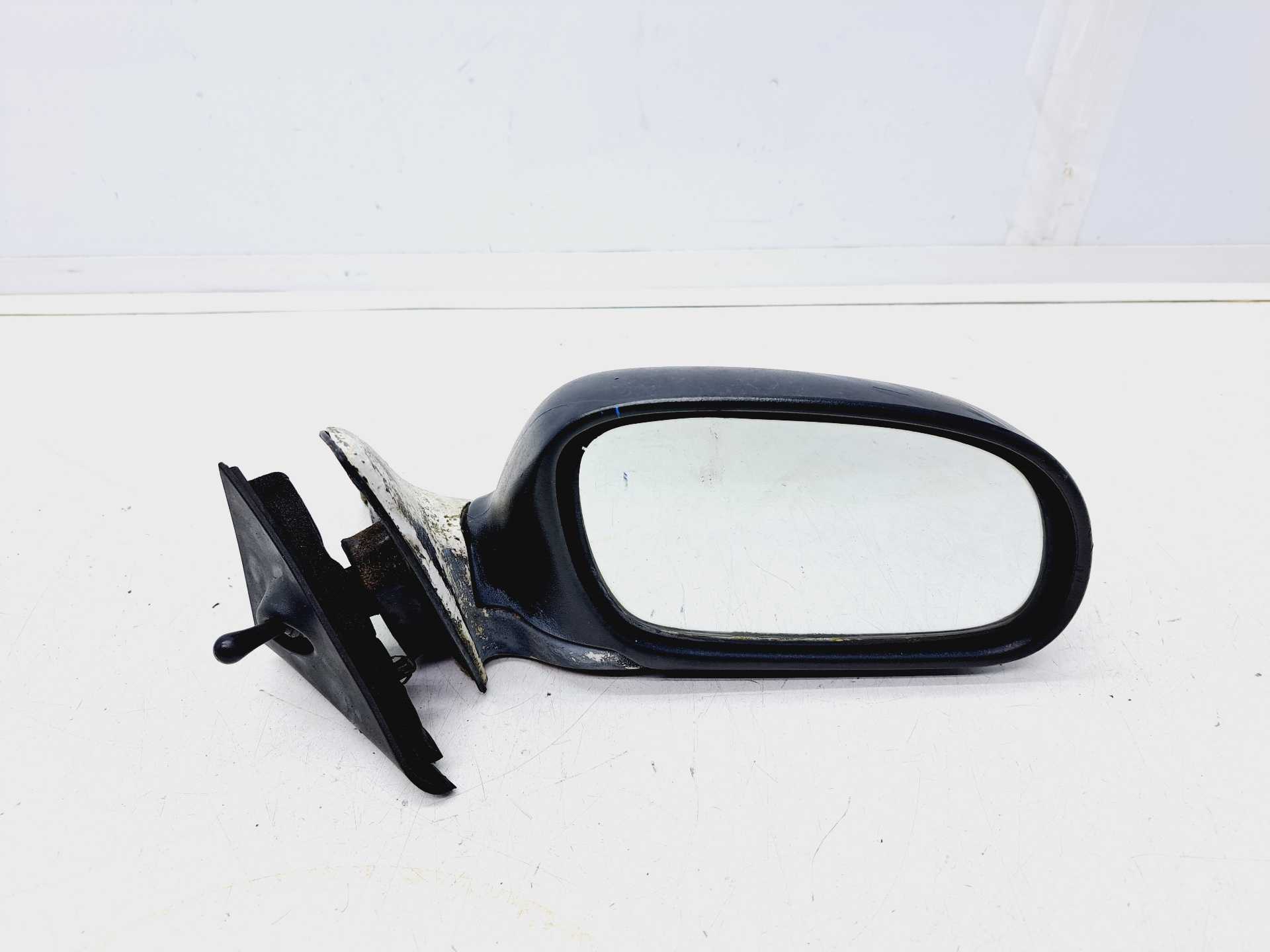 Recambio de retrovisor derecho para hyundai accent (x3) 1.3 gs automático referencia OEM IAM   
