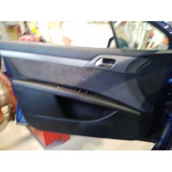 GUARNECIDO PUERTA DELANTERA IZQUIERDA 