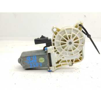 MOTOR ELEVALUNAS DELANTERO DERECHO 1001802A001 7746807101 