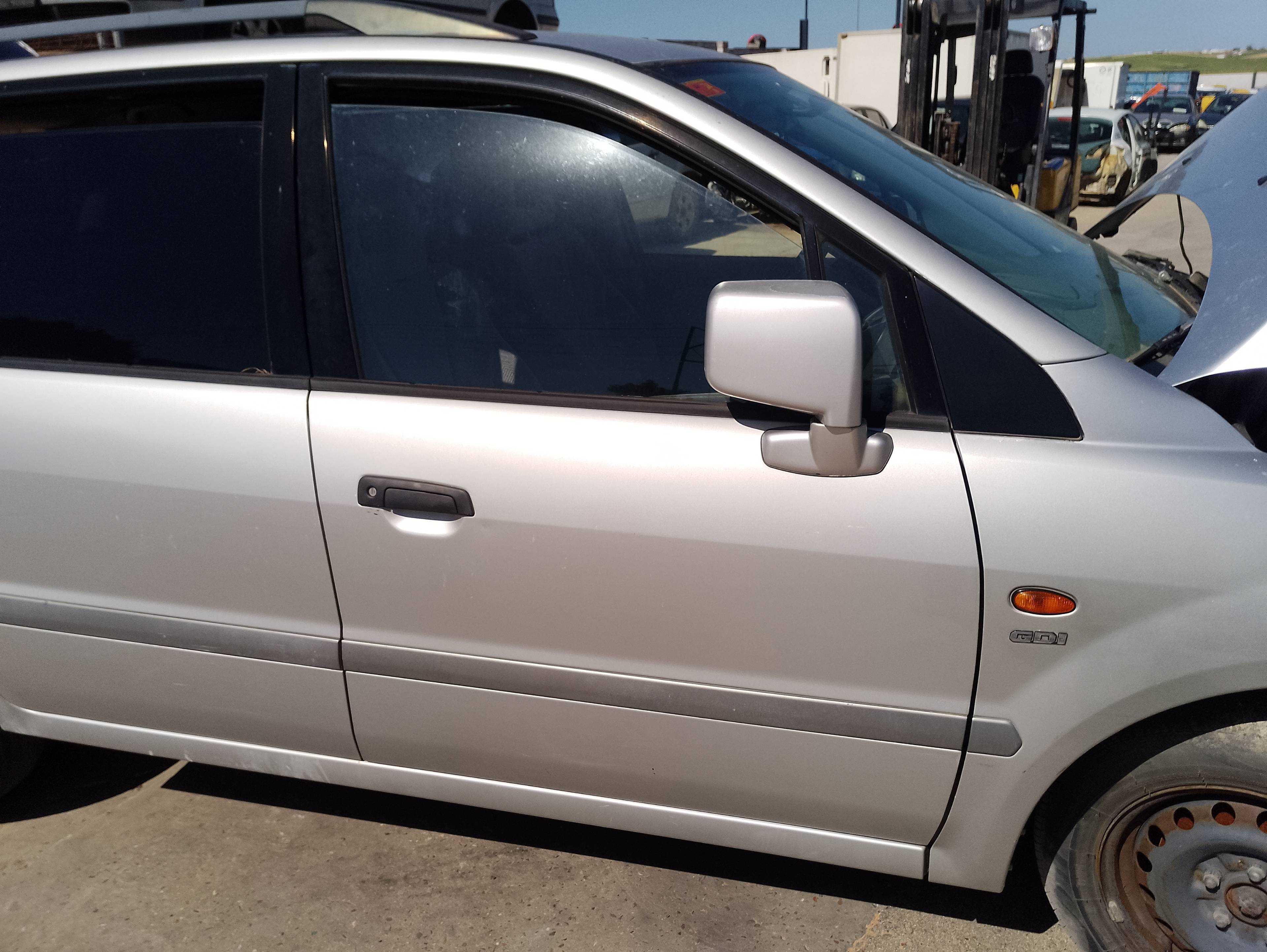 Recambio de puerta delantera derecha para mitsubishi space wagon (n80/n90) 2.4 gdi cat referencia OEM IAM   