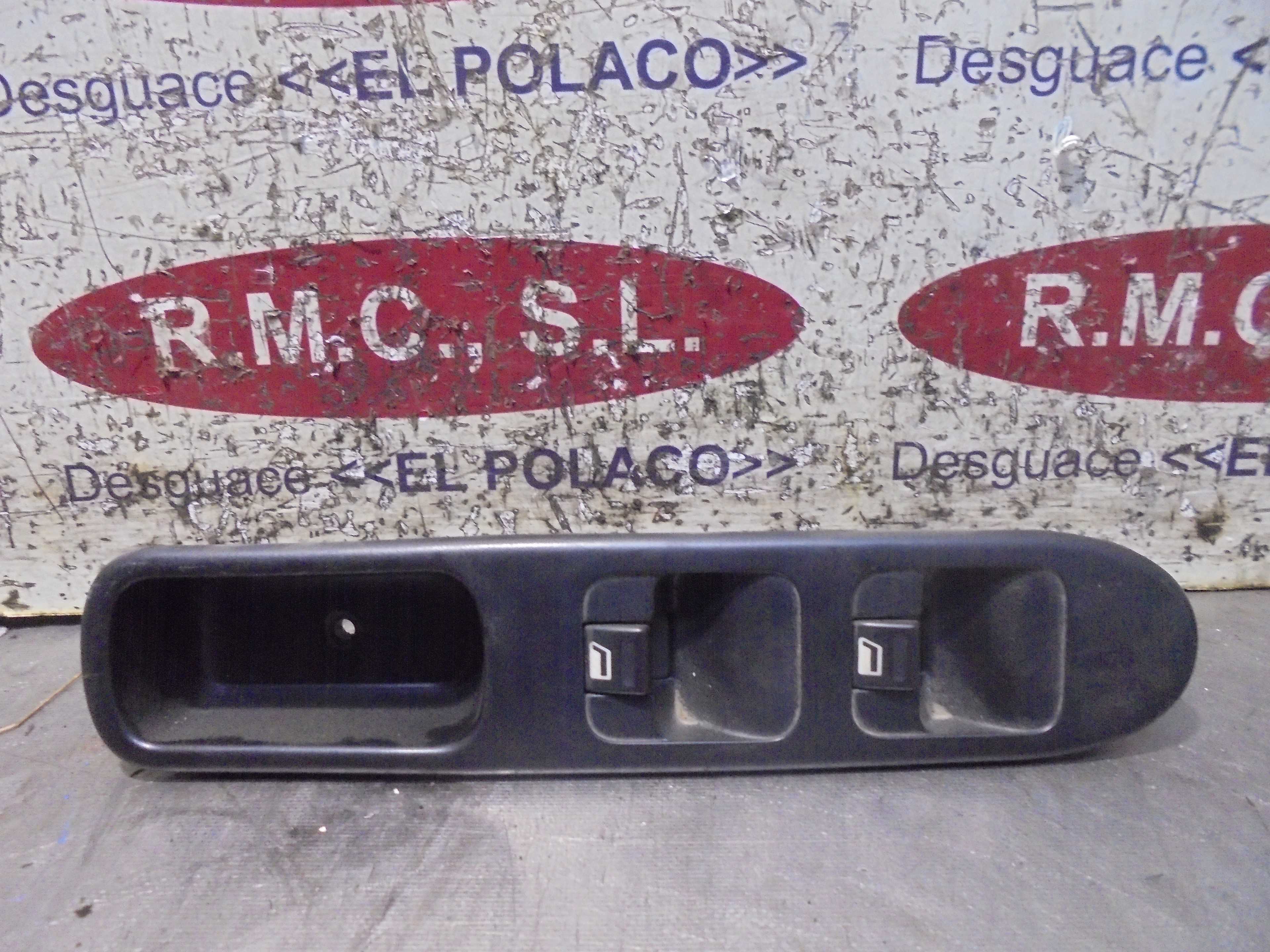 Recambio de mando elevalunas delantero izquierdo para peugeot 307 (s1) xr clim plus referencia OEM IAM   