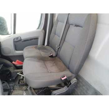 Recambio de asiento delantero derecho para peugeot boxer kombi (rs3000)(333) 2.2 hdi cat referencia OEM IAM   