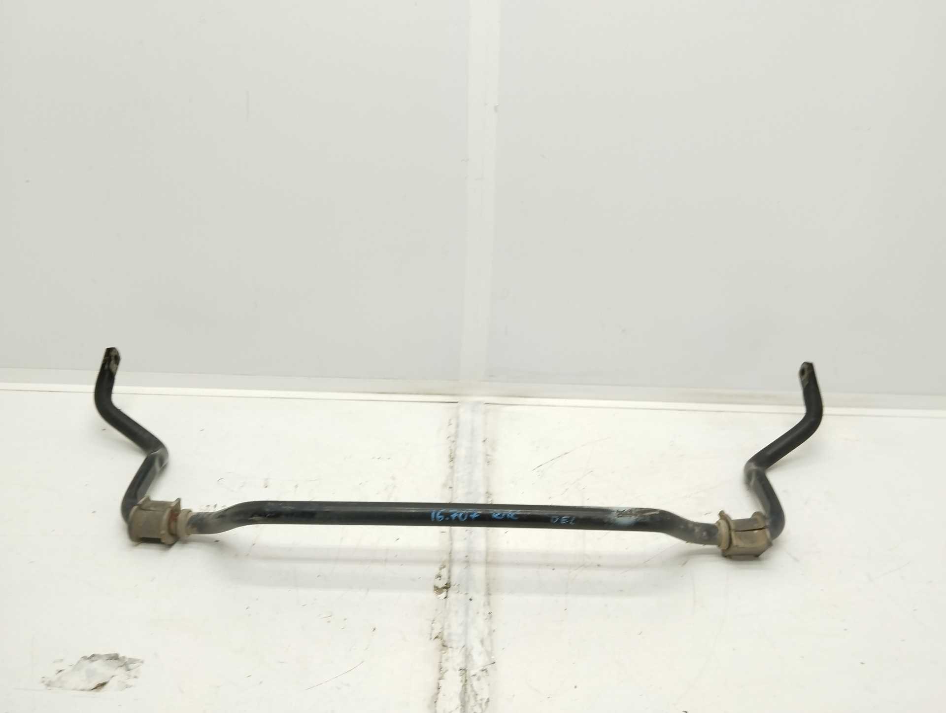 Recambio de barra estabilizadora delantera para land rover defender (ld) 2.5 td5 referencia OEM IAM   
