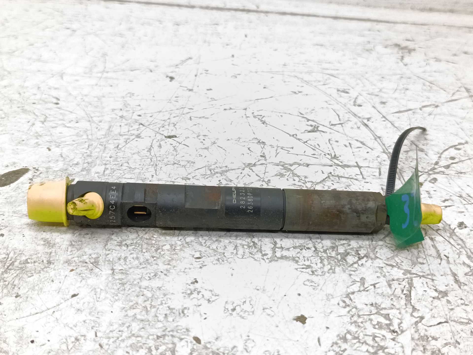 Recambio de inyector para renault kangoo (f/kc0) alize referencia OEM IAM 8200049876 2638DP12F44 