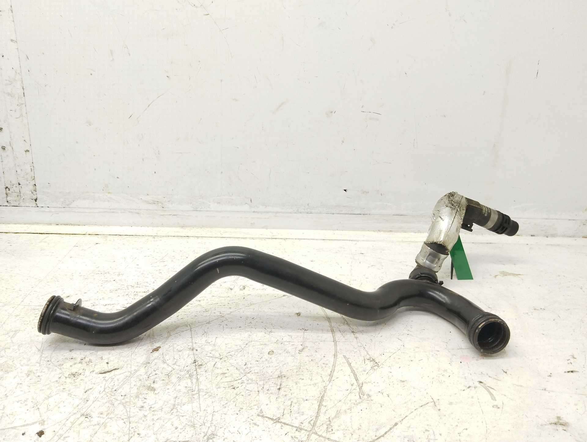 Recambio de tubos de agua para ford kuga (cbs) st-line 2wd referencia OEM IAM DG9318K580ED  