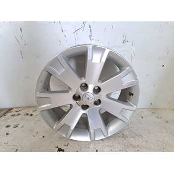 LLANTA r18 4250b593 