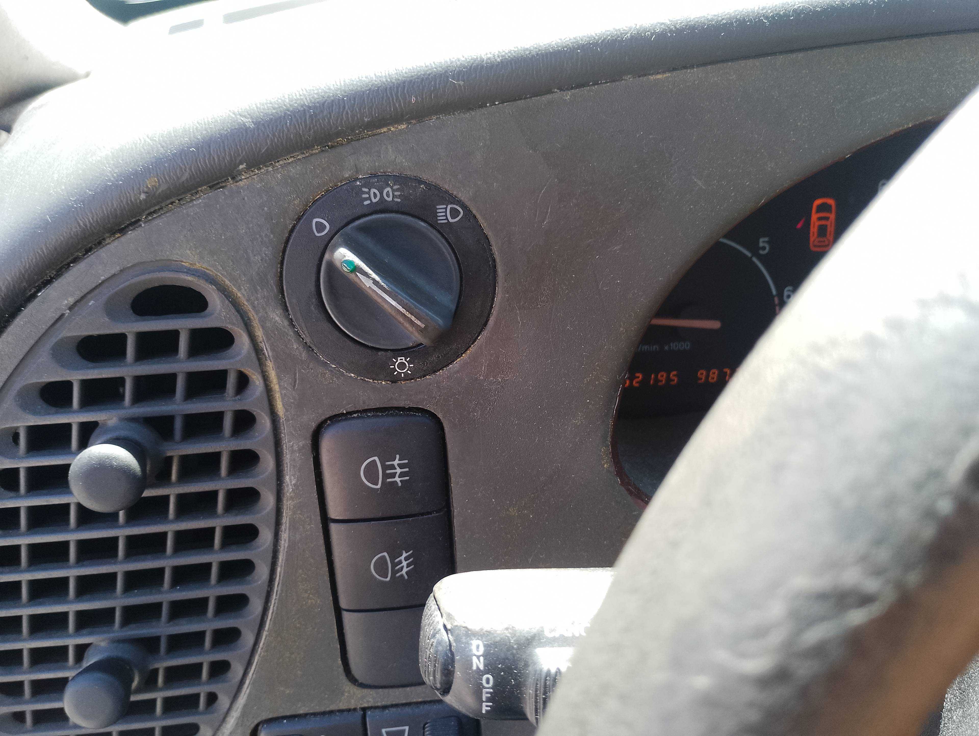 Recambio de mando luces para saab 9-3 berlina 2.0 aero turbo referencia OEM IAM   