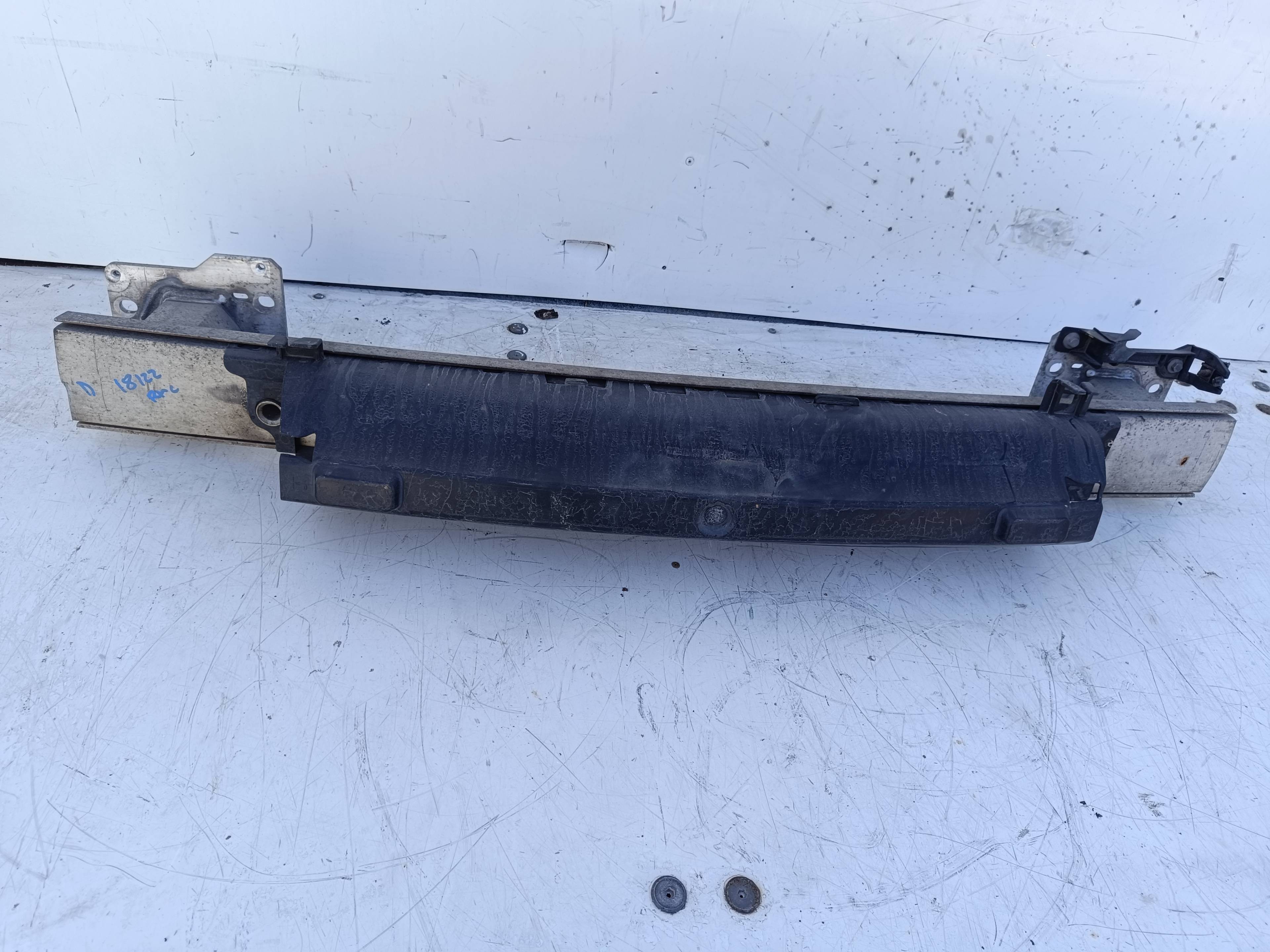 Recambio de refuerzo paragolpes delantero para citroën c4 berlina collection referencia OEM IAM   
