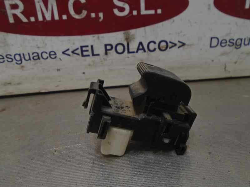 Recambio de mando elevalunas trasero derecho para toyota rav 4 (a3) 2.2 d-4d cat referencia OEM IAM   