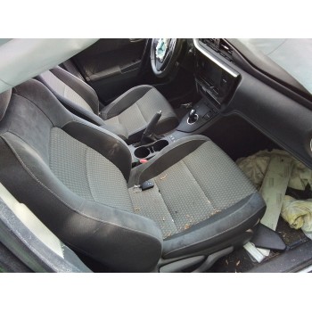 Recambio de asiento delantero derecho para toyota auris hybrid active referencia OEM IAM   