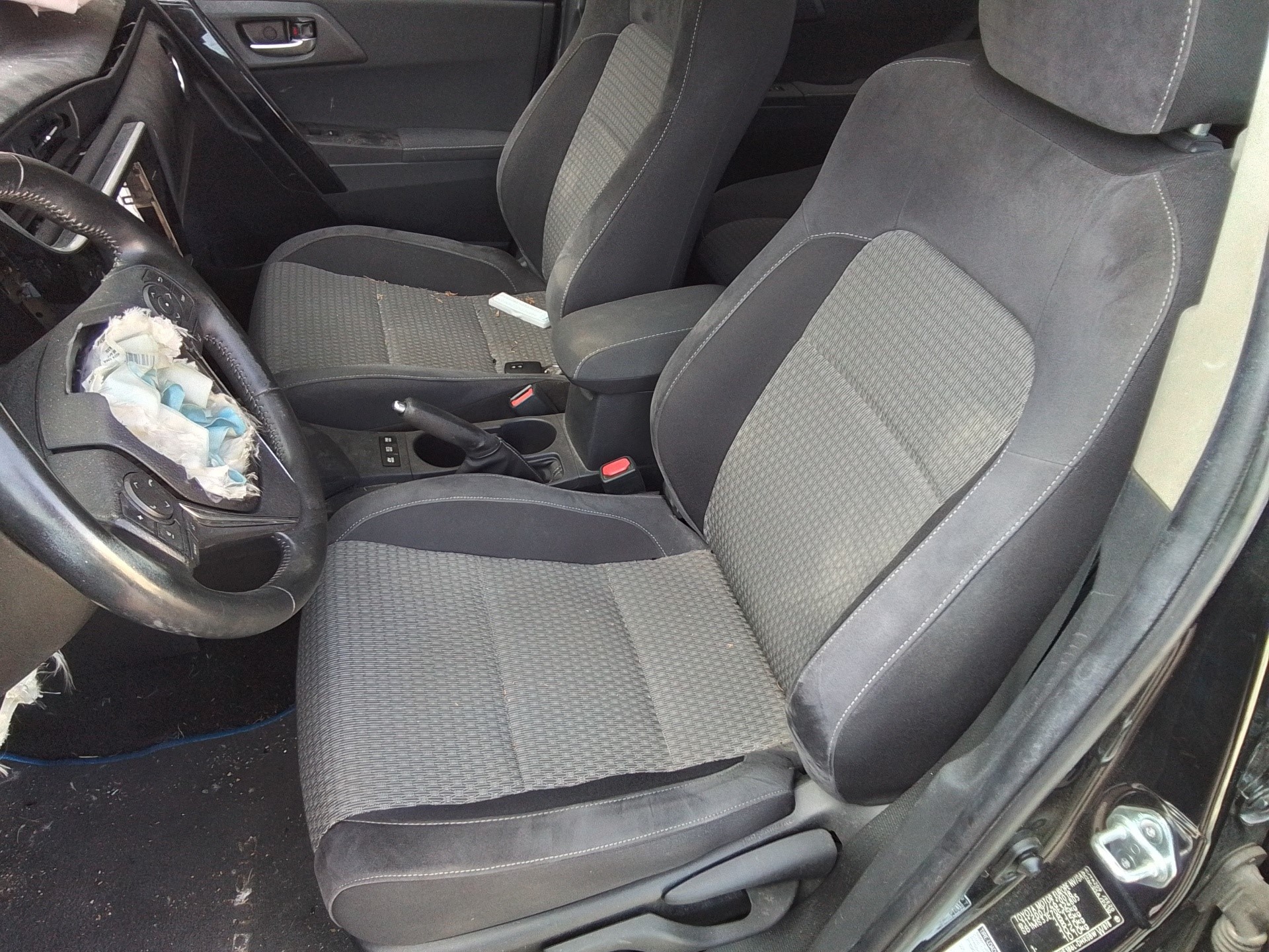 Recambio de asiento delantero izquierdo para toyota auris hybrid active referencia OEM IAM   