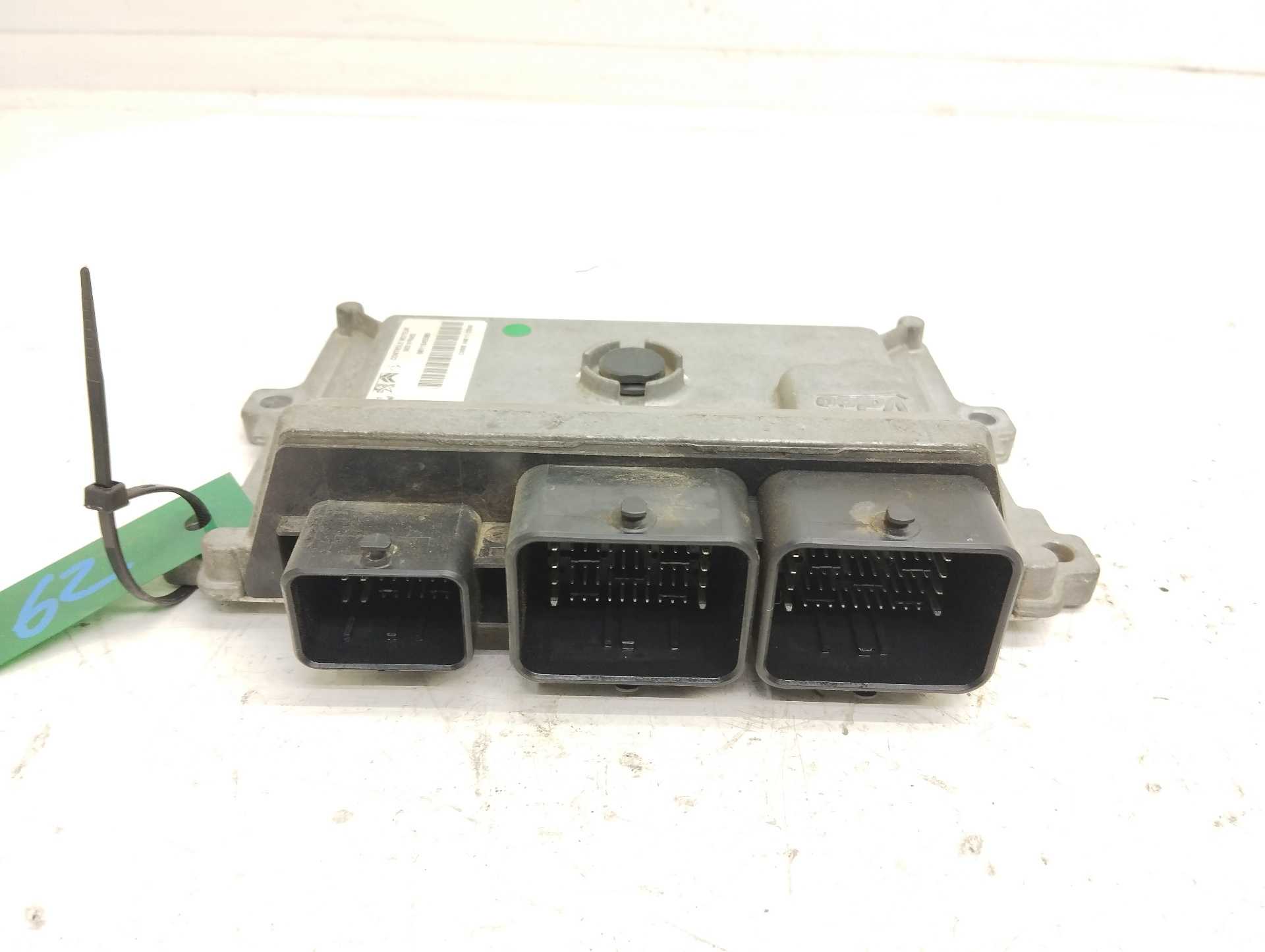 Recambio de centralita motor uce para peugeot 208 style referencia OEM IAM 9811545080 A2C1403940001 9800913080