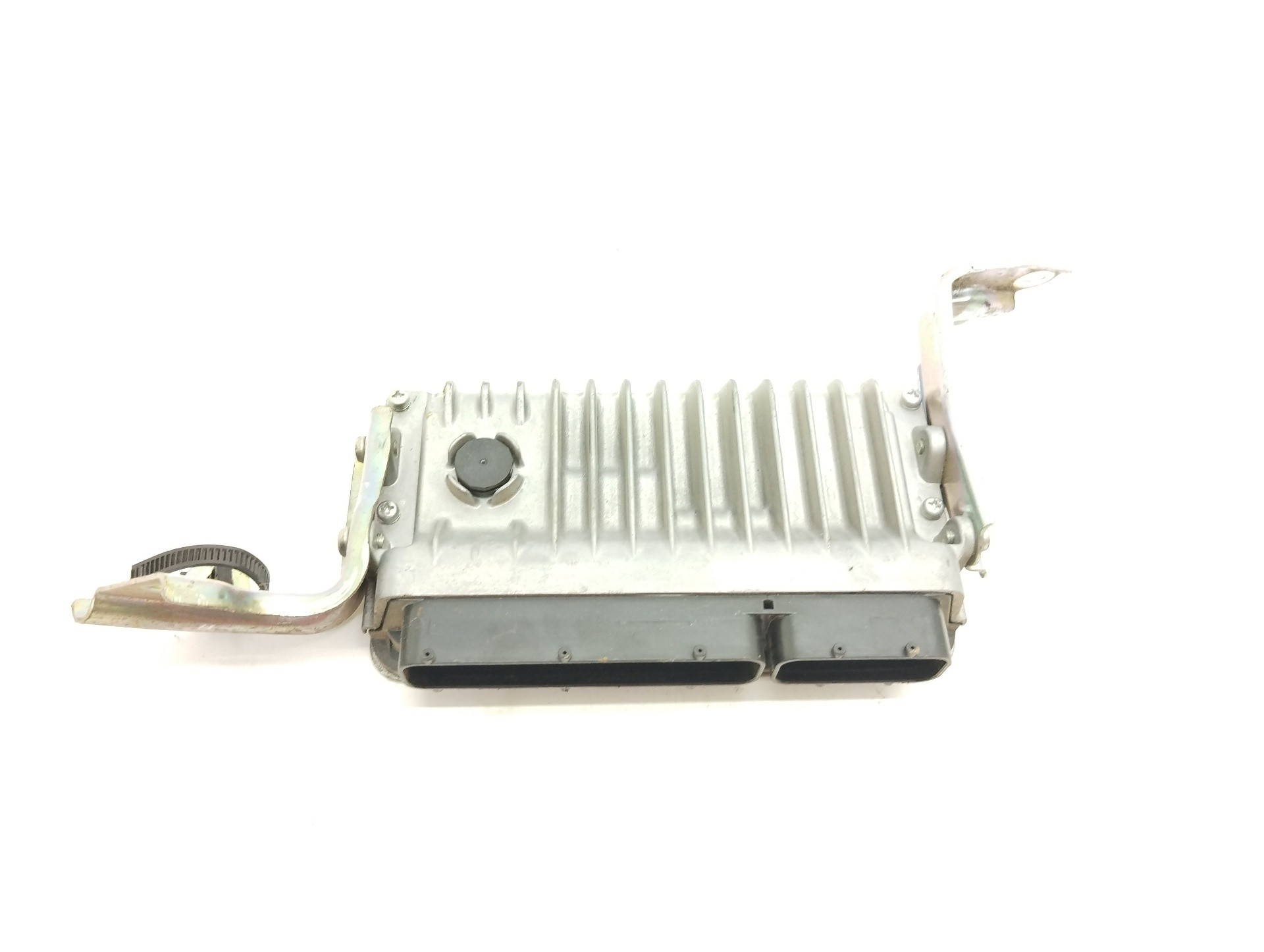 Recambio de centralita motor uce para toyota auris hybrid active referencia OEM IAM 896610ZU60 MB2756009480 DENS0
