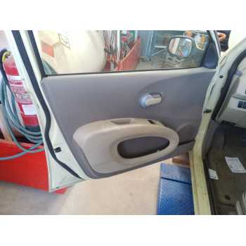 GUARNECIDO PUERTA DELANTERA IZQUIERDA 