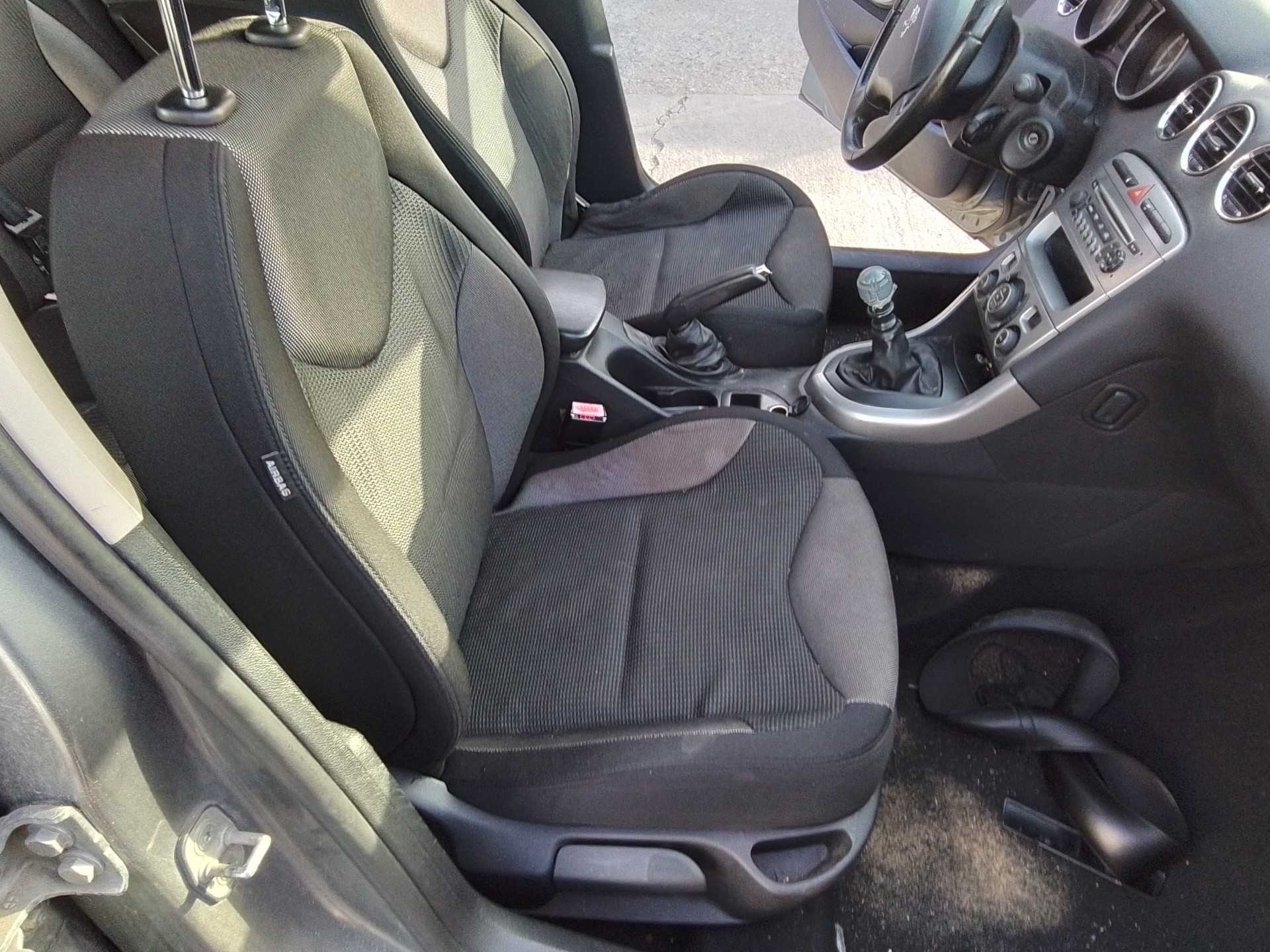 Recambio de asiento delantero derecho para peugeot 308 2.0 16v hdi fap referencia OEM IAM   