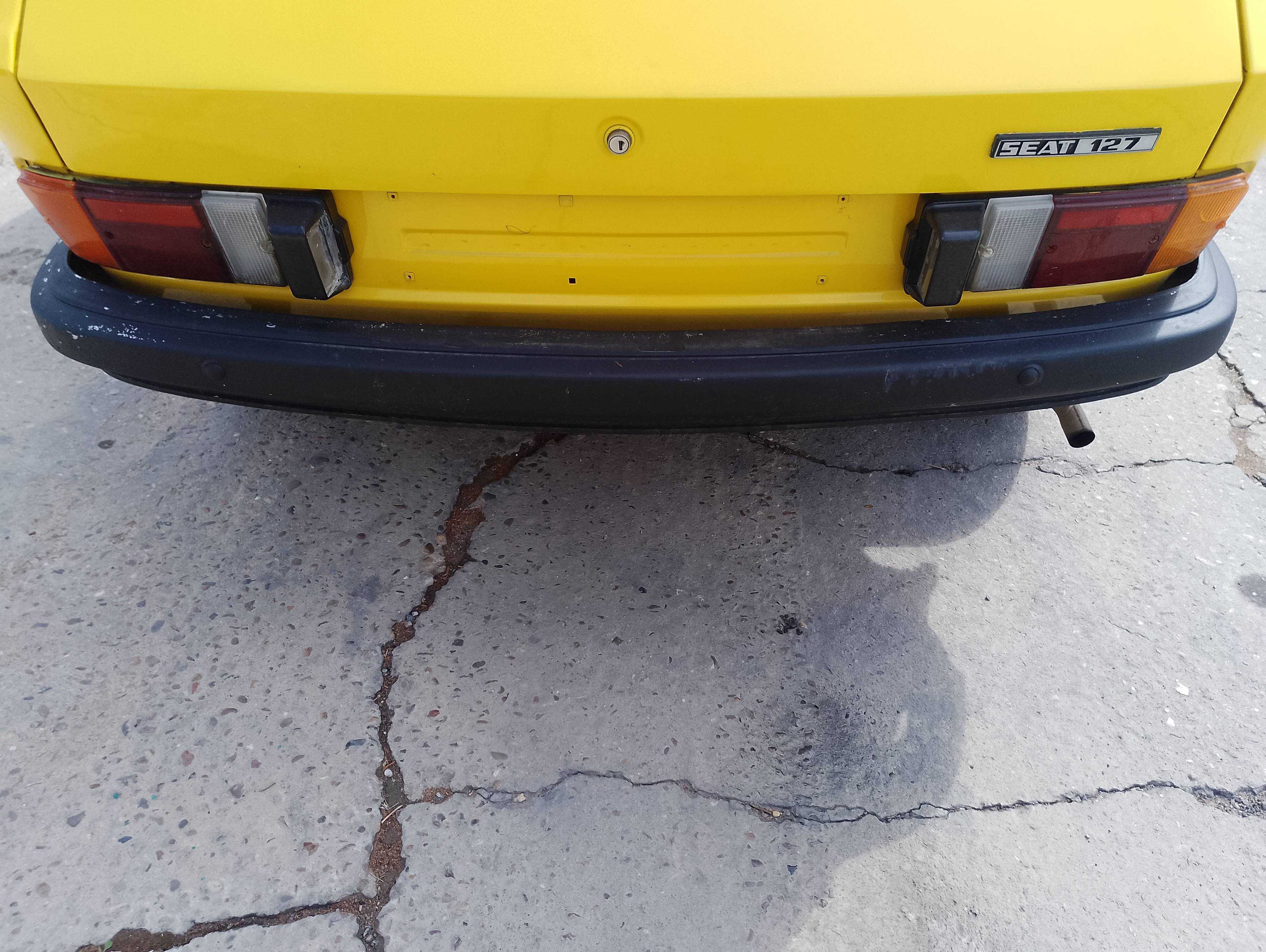 Recambio de paragolpes trasero para seat 127 referencia OEM IAM   