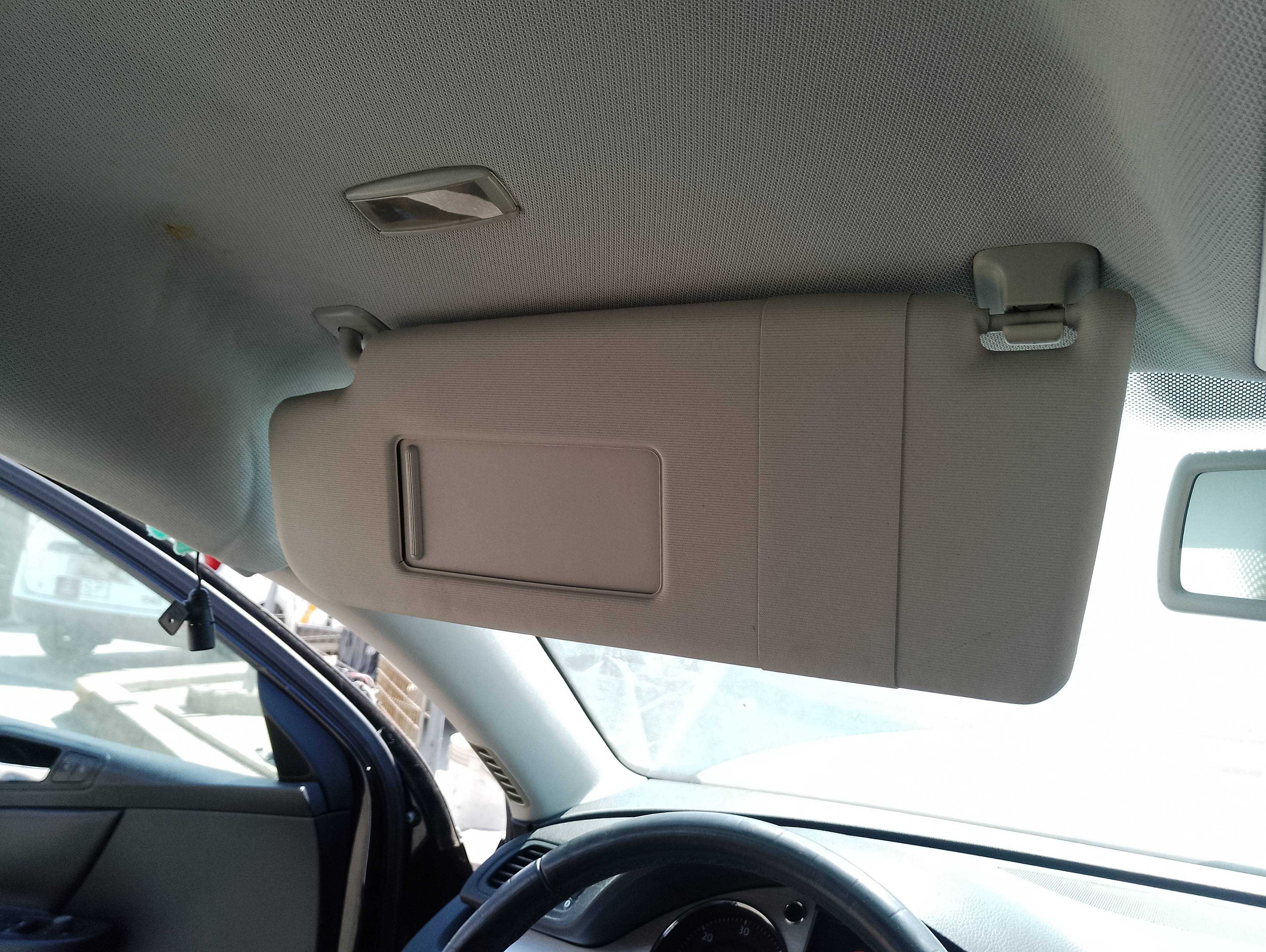 Recambio de parasol izquierdo para volkswagen passat berlina (3c2) advance referencia OEM IAM   