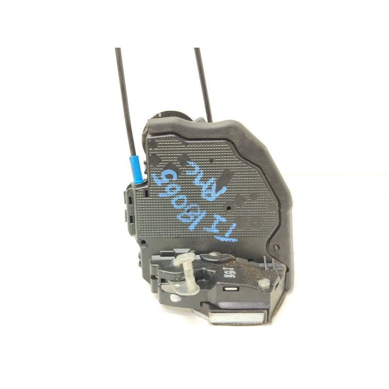 Recambio de cerradura puerta trasera izquierda para toyota auris hybrid active referencia OEM IAM   