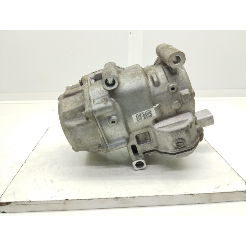 Recambio de compresor aire acondicionado para toyota auris hybrid active referencia OEM IAM 0422001300 DENSO 