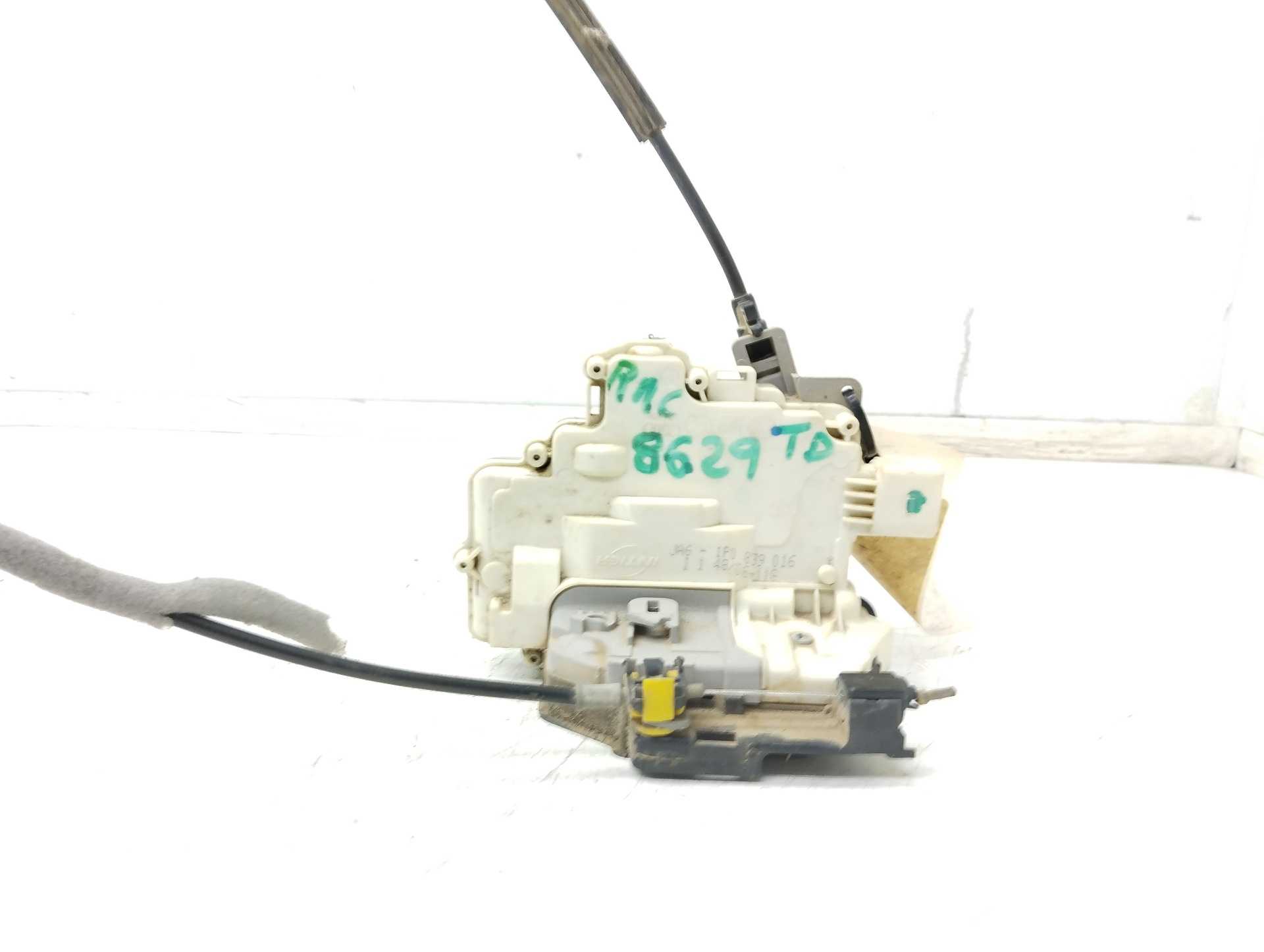 Recambio de cerradura puerta trasera derecha para seat leon (1p1) comfort limited referencia OEM IAM 1P0839016  