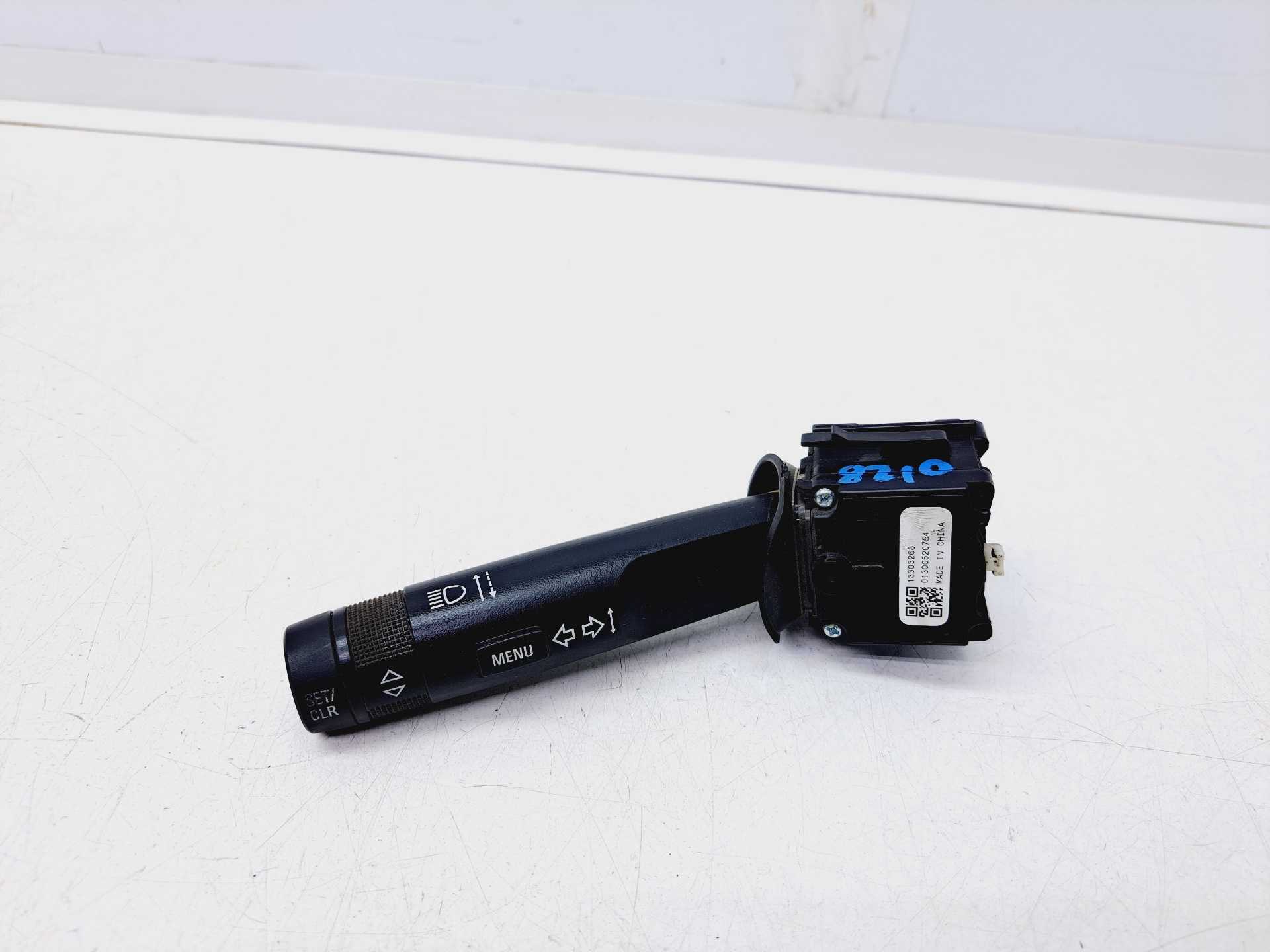 Recambio de mando intermitentes para opel astra j lim. cosmo referencia OEM IAM 13303268  