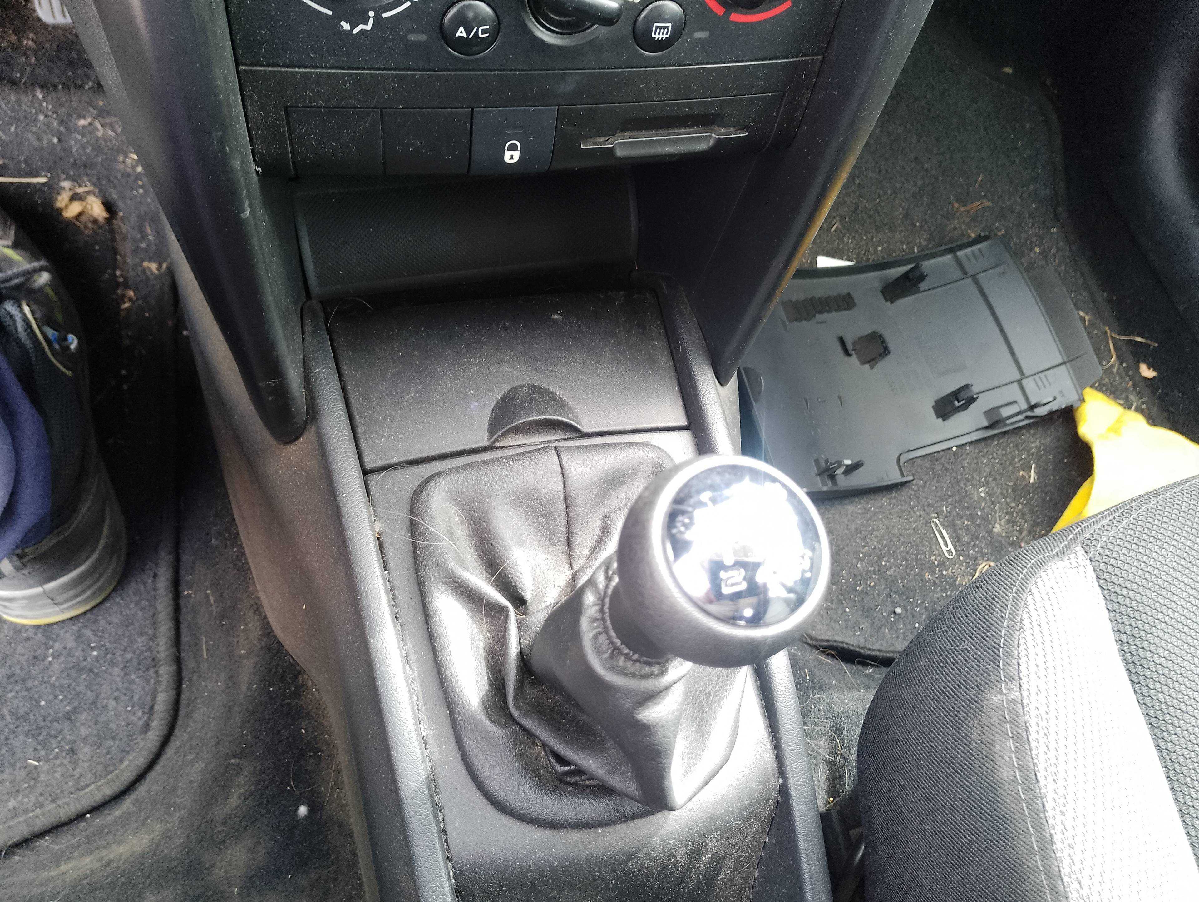 Recambio de palanca cambio para peugeot 207 confort referencia OEM IAM   