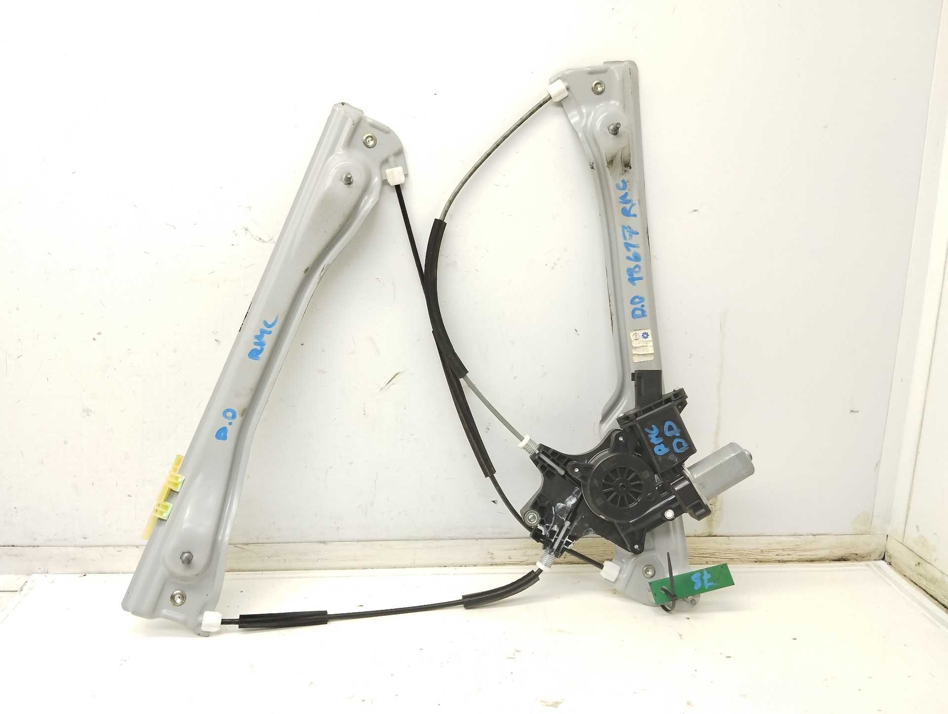 Recambio de elevalunas delantero derecho para opel insignia grand sport 1.6 cdti dpf referencia OEM IAM 39120691  